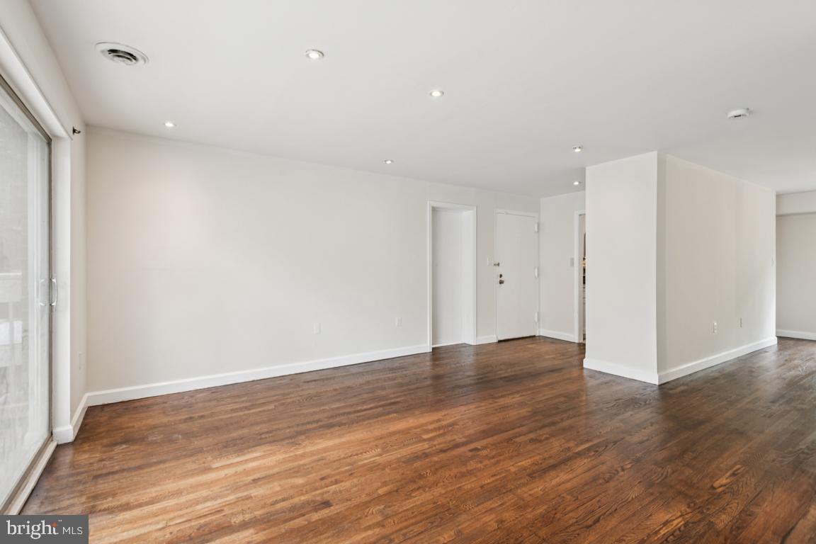3240 HEWITT AVENUE 6-3-A
