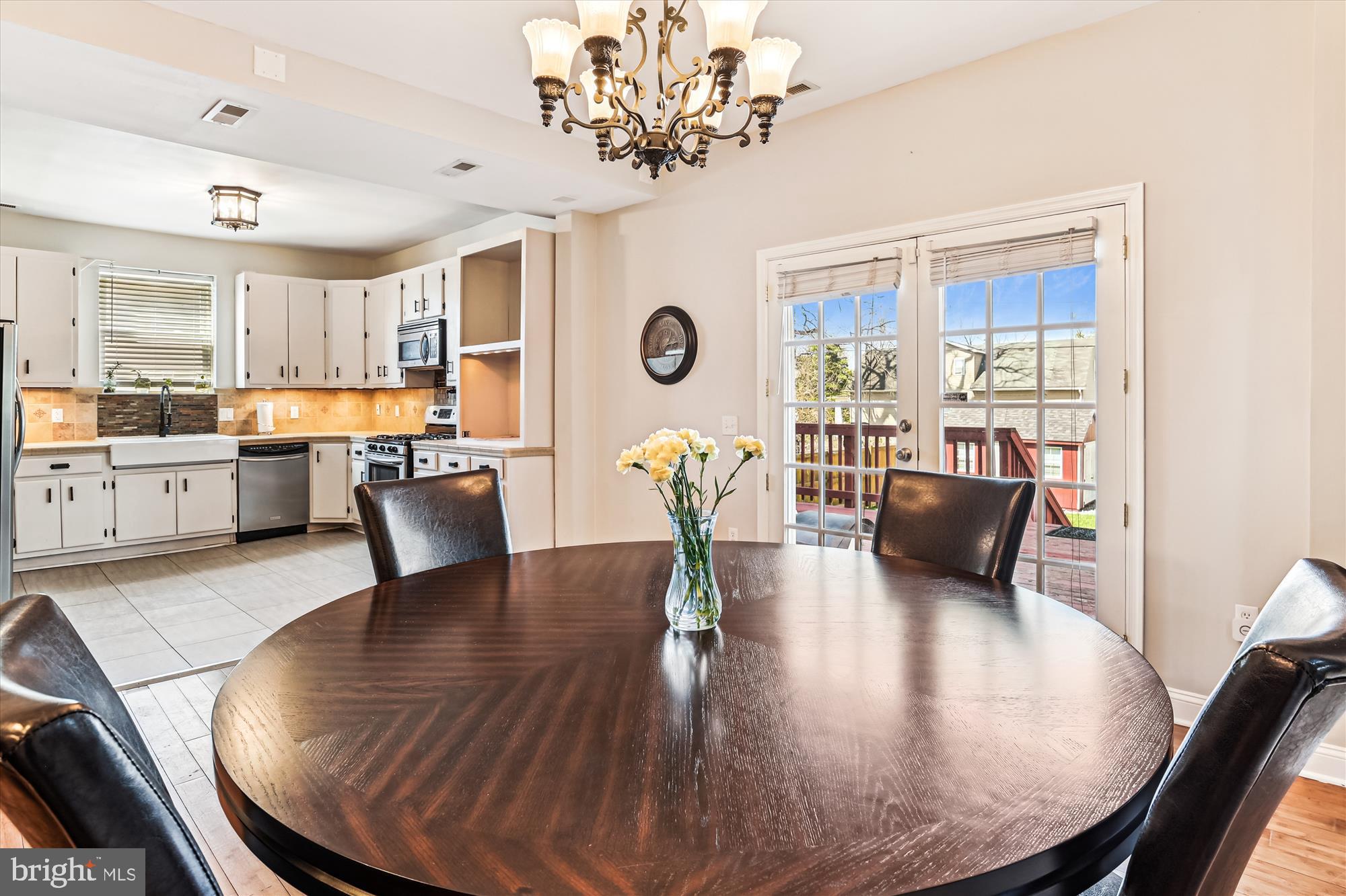 WINDSOR HILLS - Residential