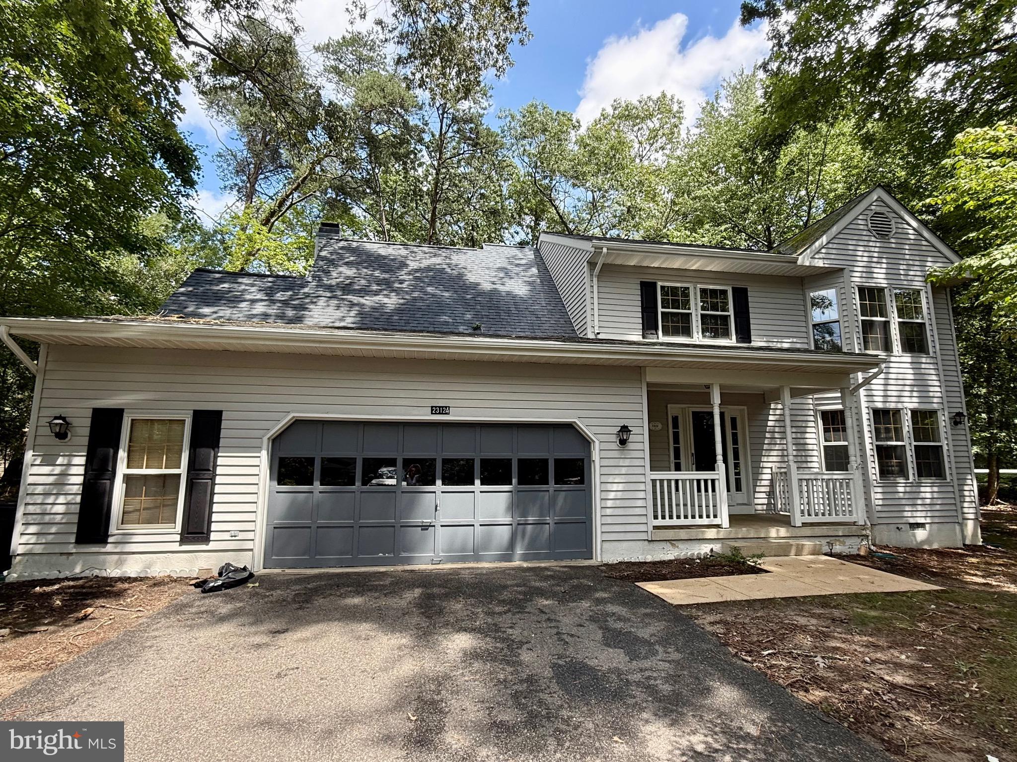 23124 AUTUMN LEAF WAY