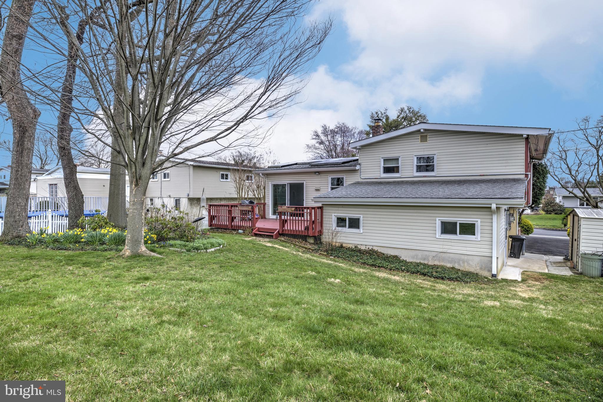 PLYMOUTH PARK - Residential