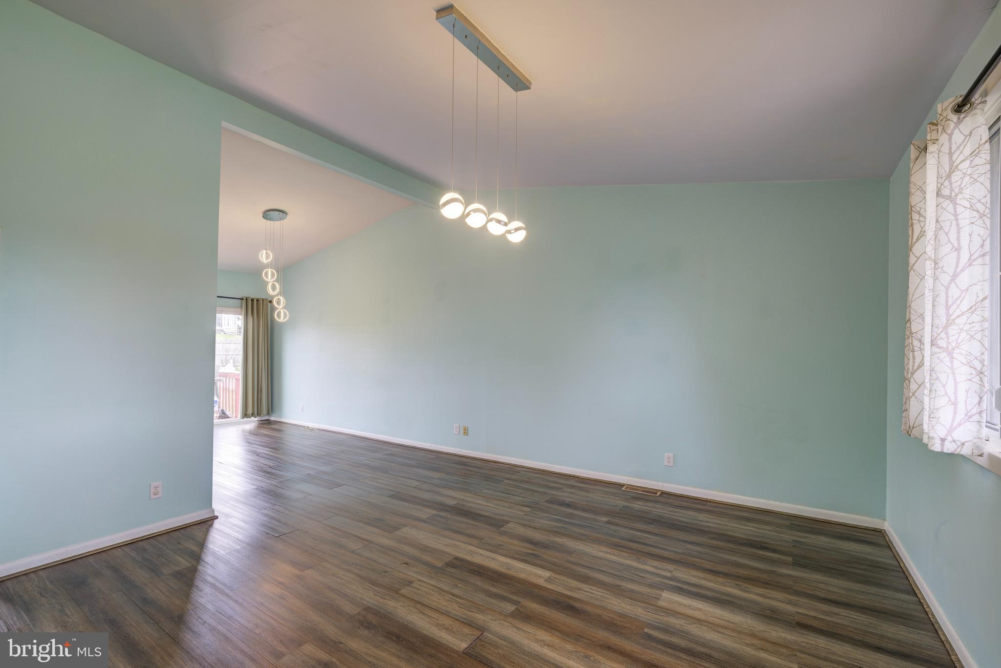 PLYMOUTH PARK - Residential