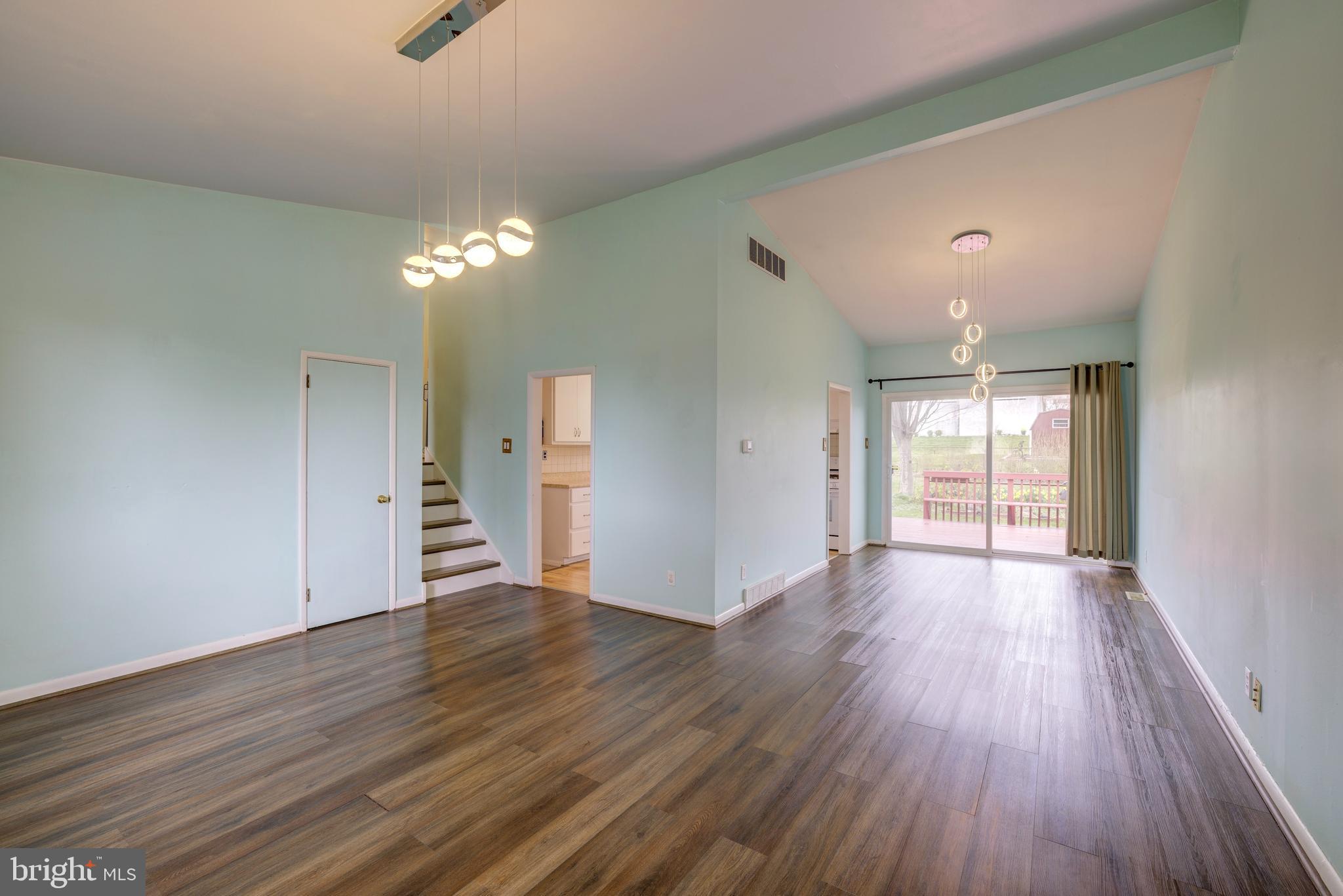 PLYMOUTH PARK - Residential