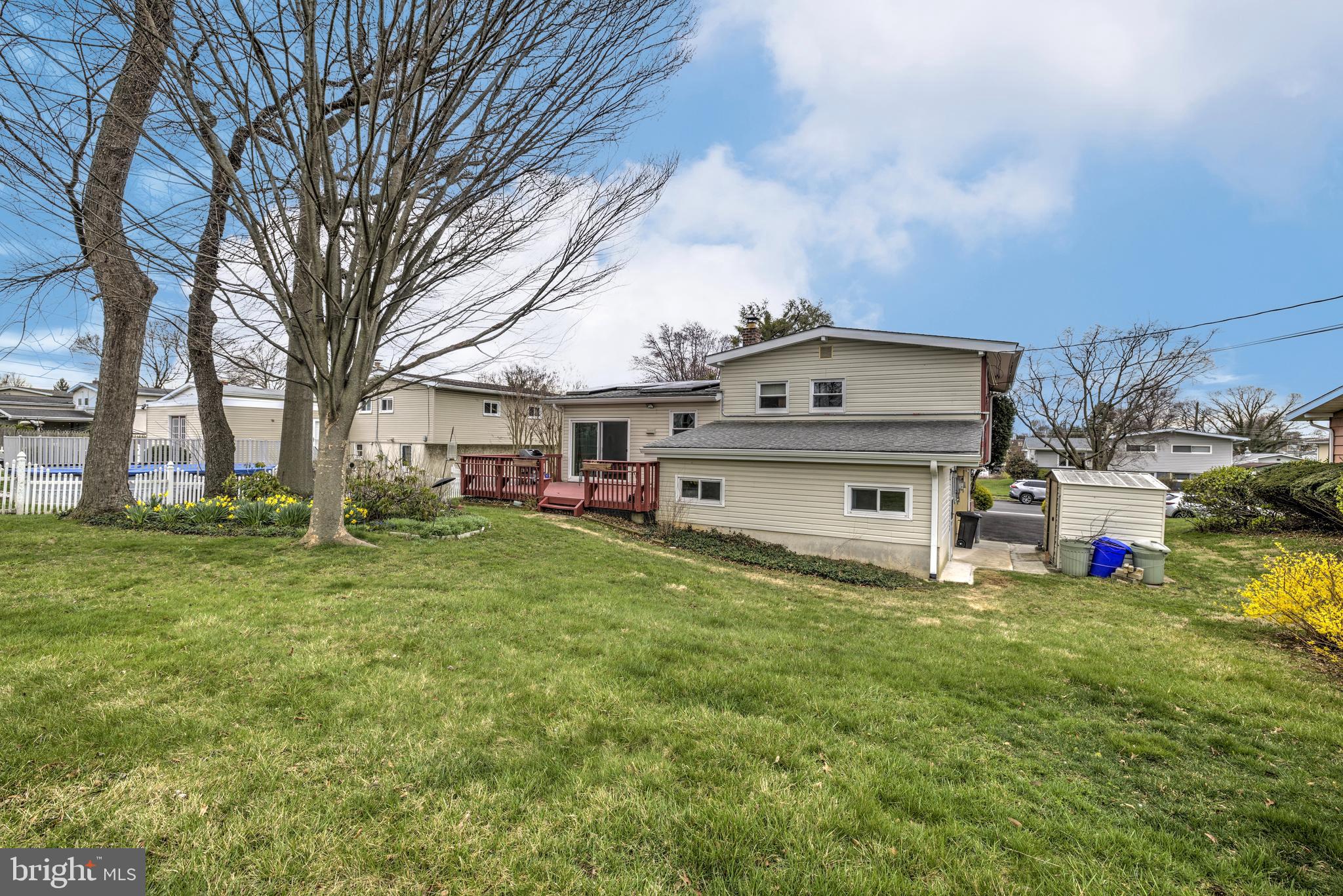 PLYMOUTH PARK - Residential