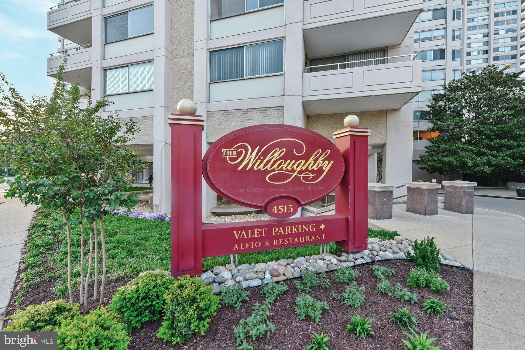 4515 WILLARD AVENUE 1004S