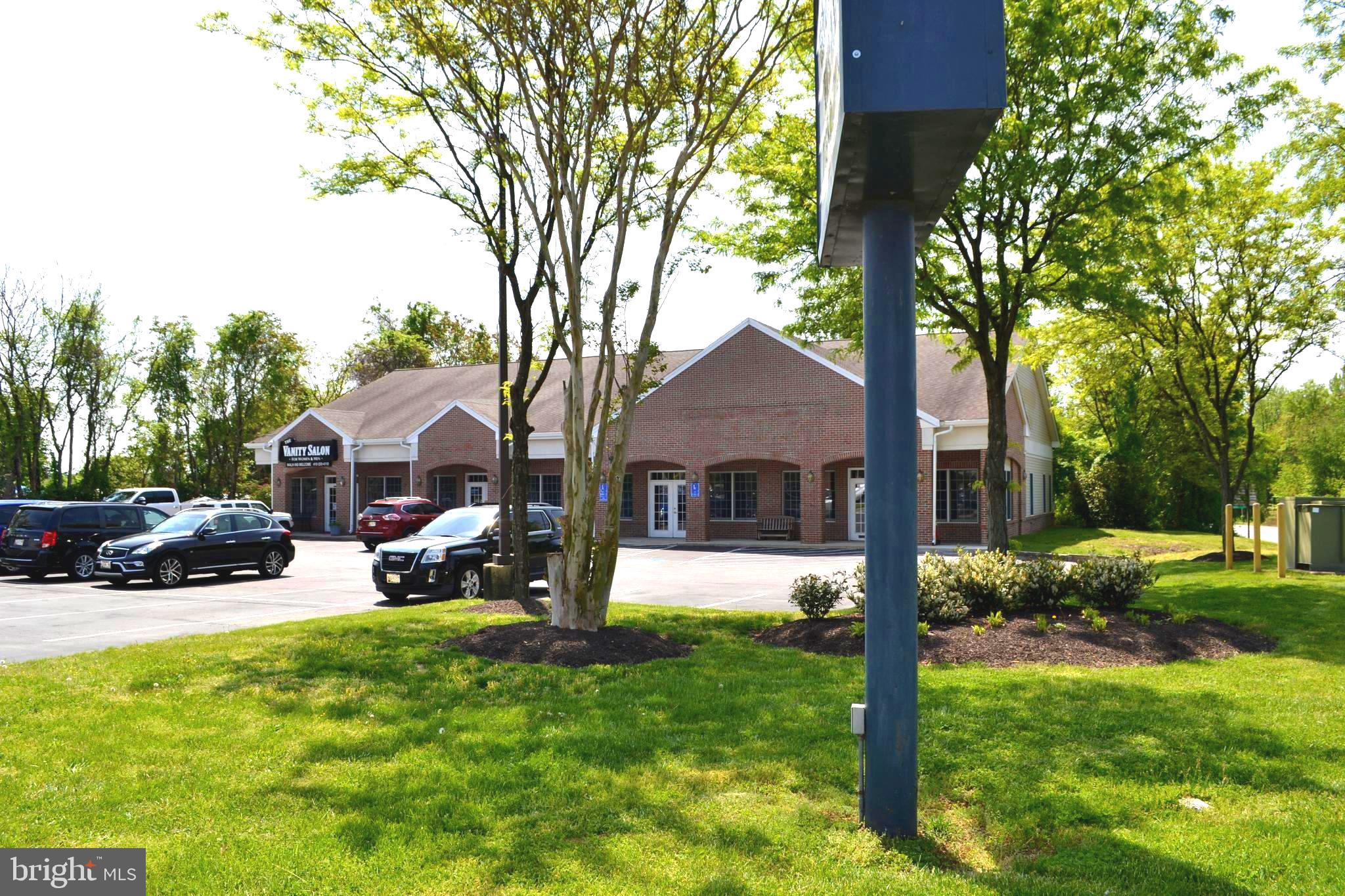 *LOCATION, LOCATION, LOCATION Is one of the most important aspects for a successful business to thrive! ***3480 SQFT of prime C3 commercial space, You have been searching long and hard for that perfect location and now it is your turn to thrive and take advantage of this very APPEALING BUILDING, HIGH VISIBILITY, EXTREMELY PRODUCTIVE LOCATION & HIGH TRAFFIC INTERSECTION WITH 22000 + DAILEY VEHICLES, 13 offices, 2 bathrooms, Conference room, Lunch area., Space is modern, Versatile and lots of natural lighting, Road Signage with LED lot lighting, Could be a TURNKEY BUSINESS depending on your needs! Numerous usages for property such as Medical, Retail, Law office, Professional, Counseling, Real Estate etc, $20 per square foot, triple net lease.