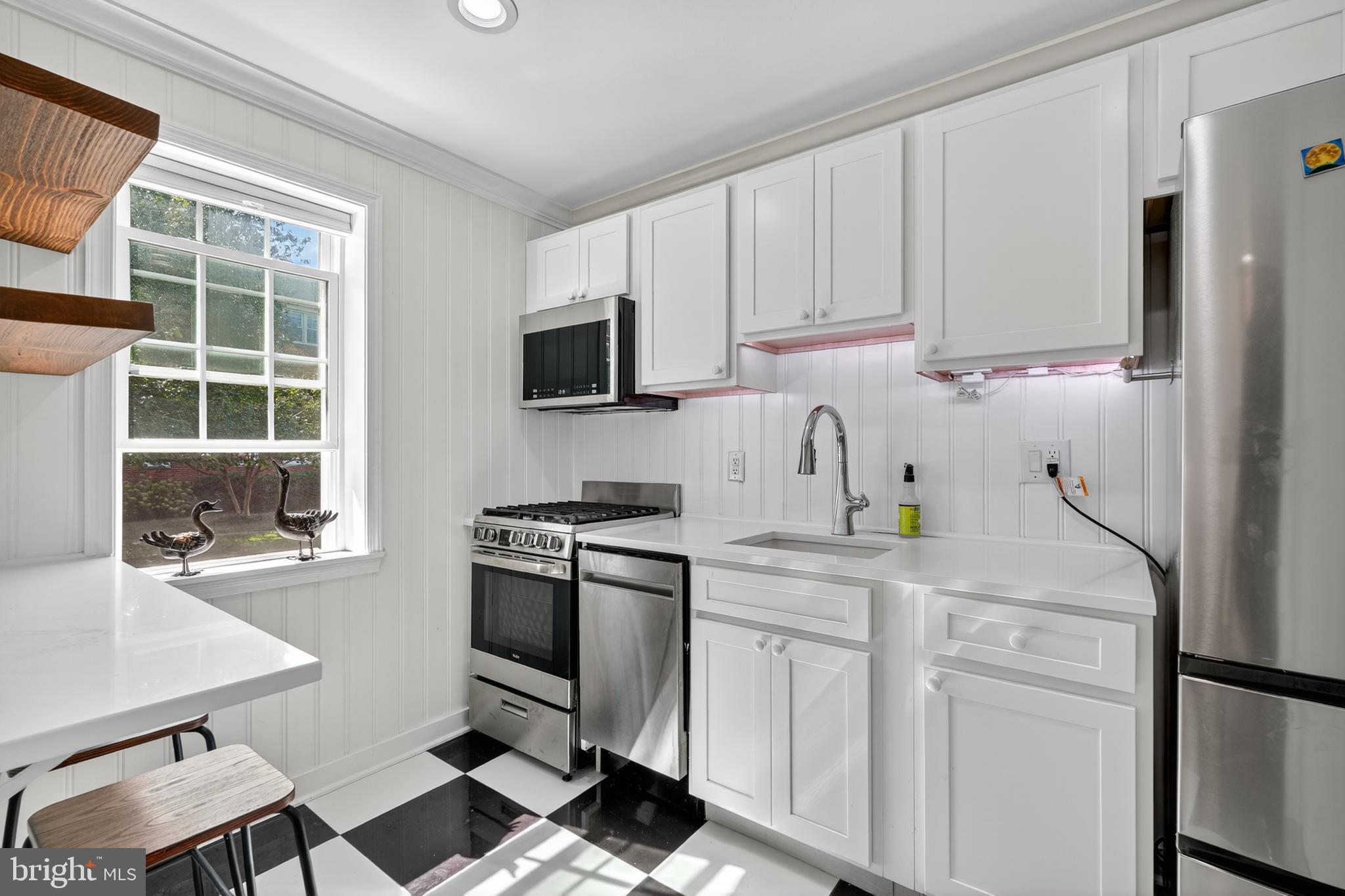 1107 BELLE VIEW BOULEVARD A1