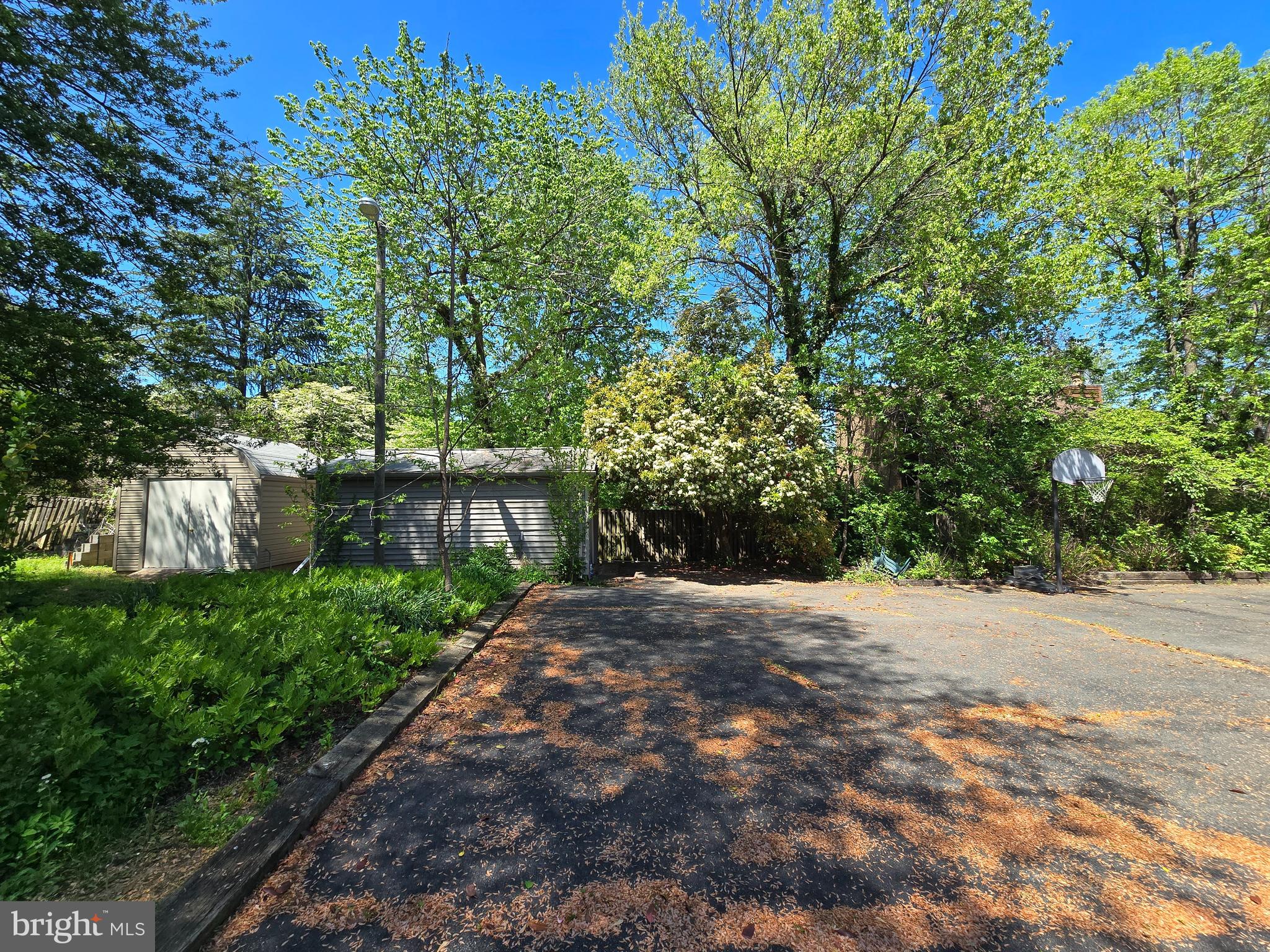 WEST MC LEAN - Residential