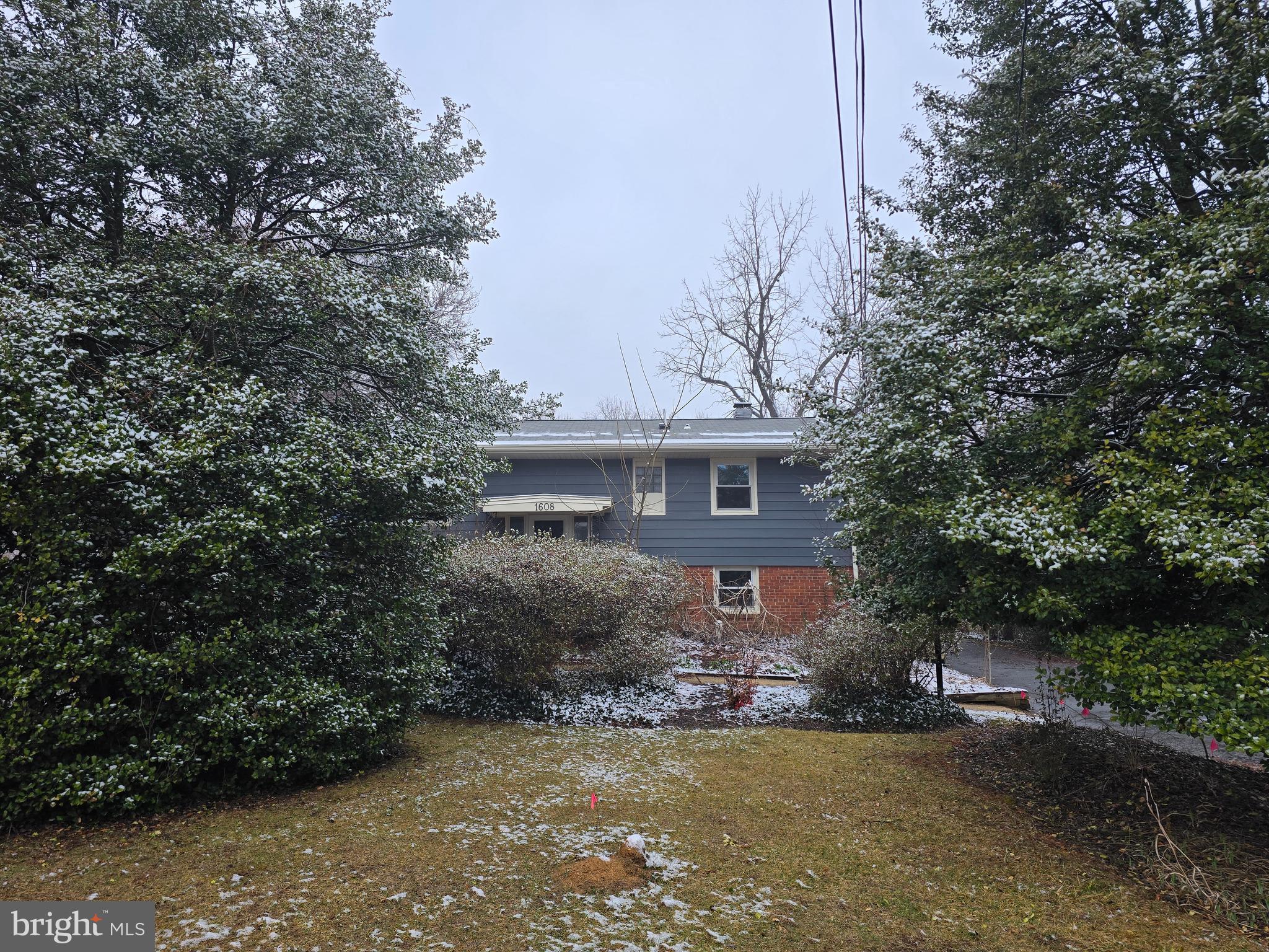 1608 CHAIN BRIDGE ROAD