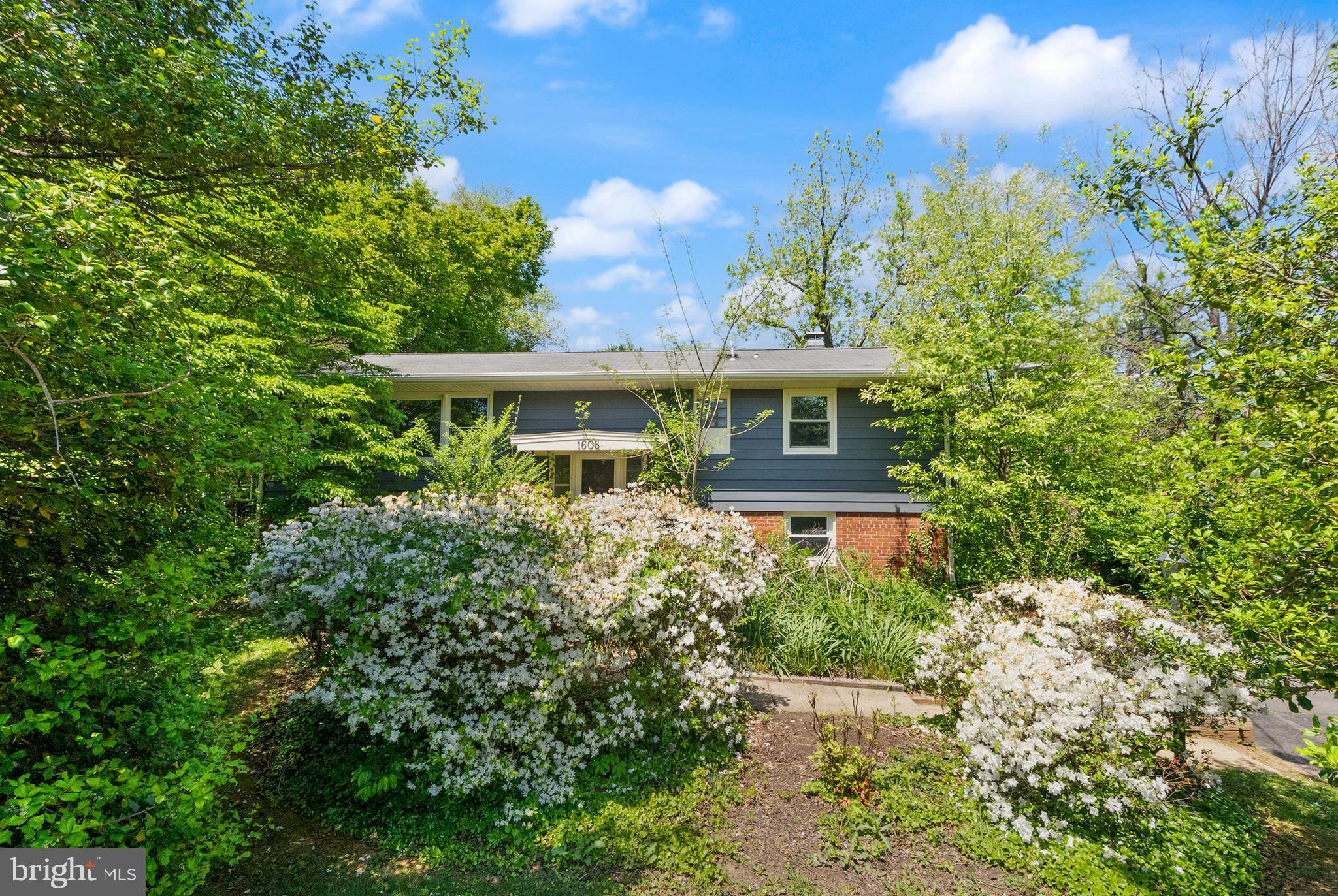 WEST MC LEAN - Residential