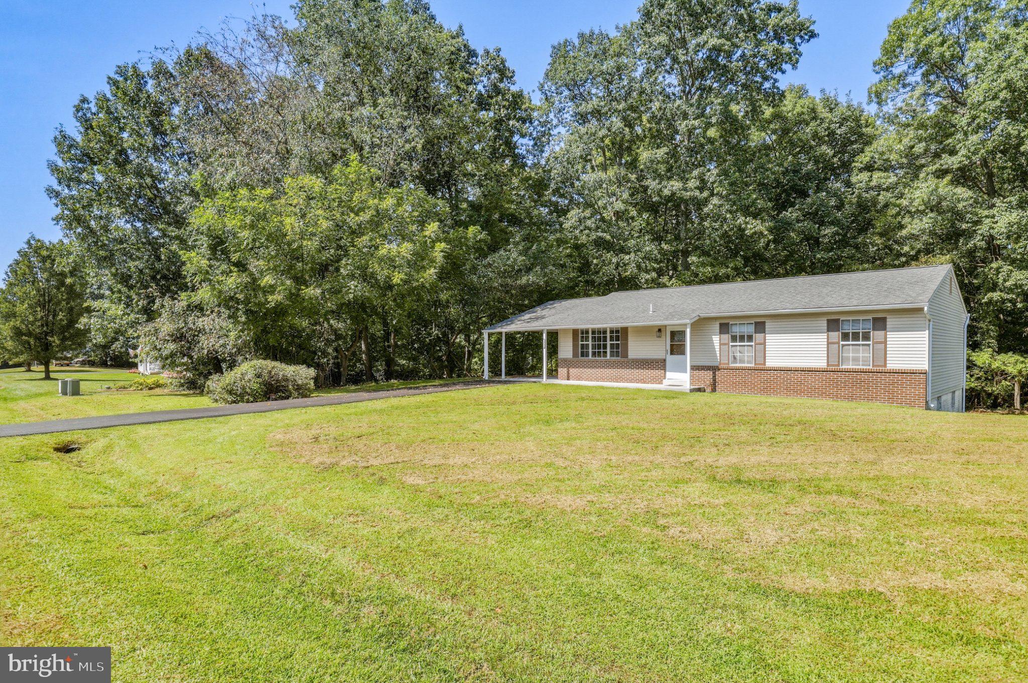 3902 SHAKESPEARE WAY