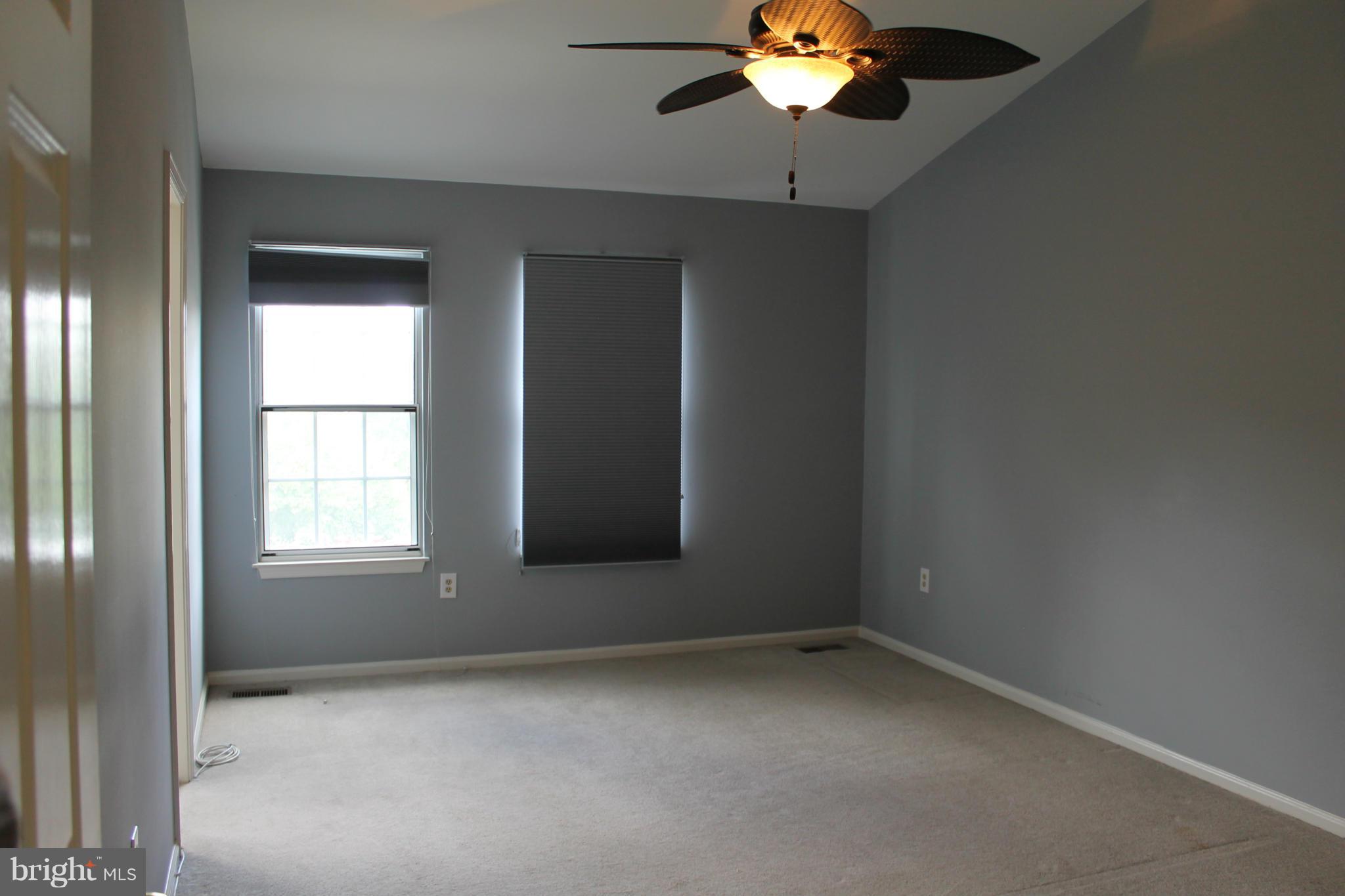 PARK OVERLOOK - Residential Lease