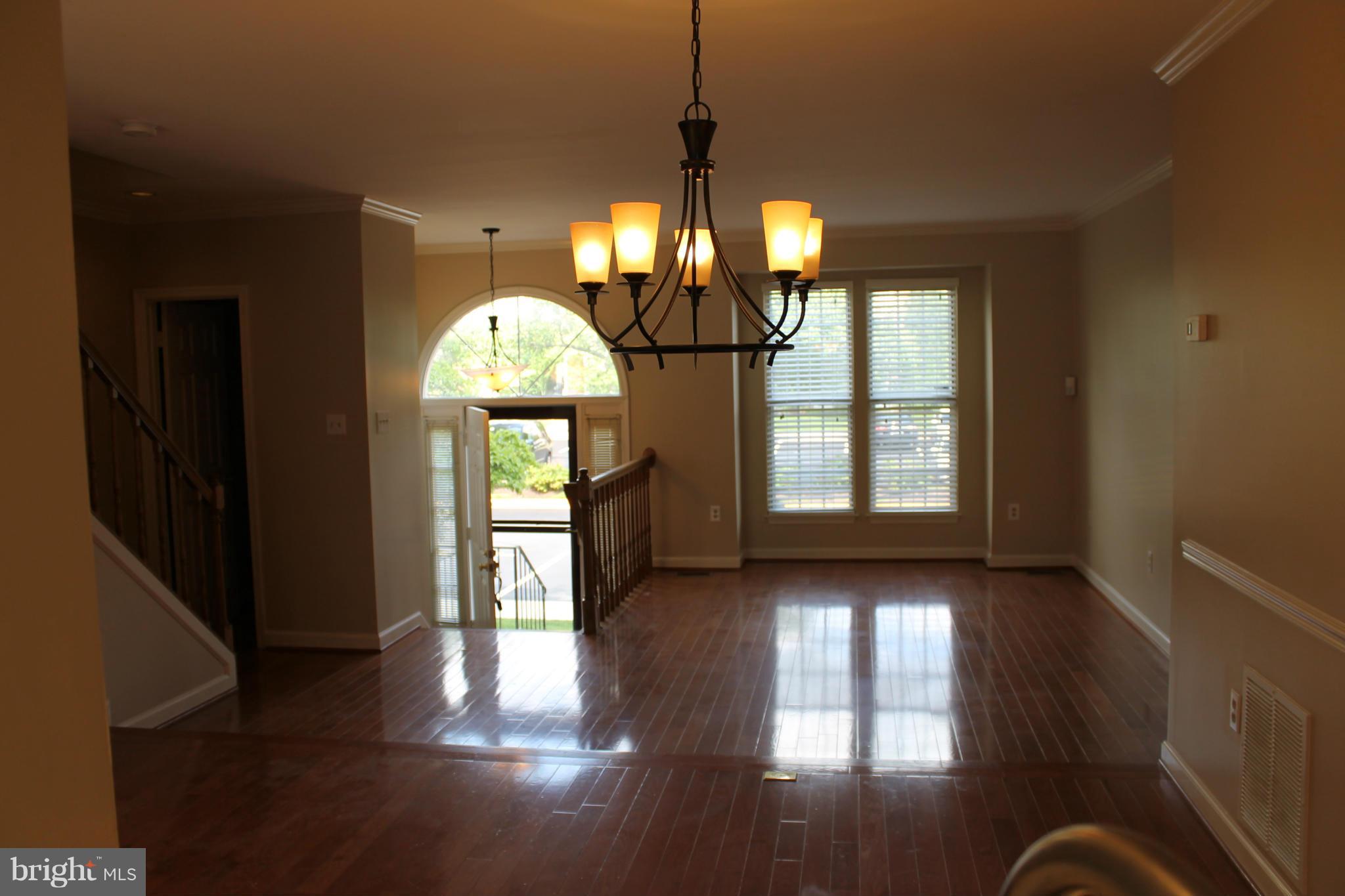 PARK OVERLOOK - Residential Lease