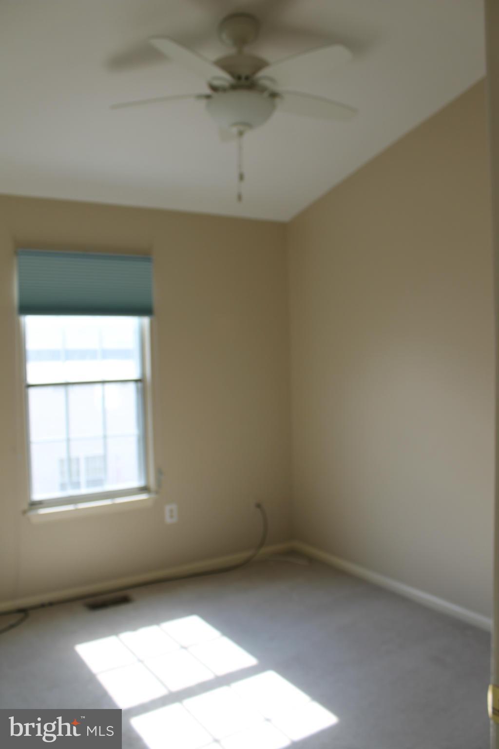 PARK OVERLOOK - Residential Lease