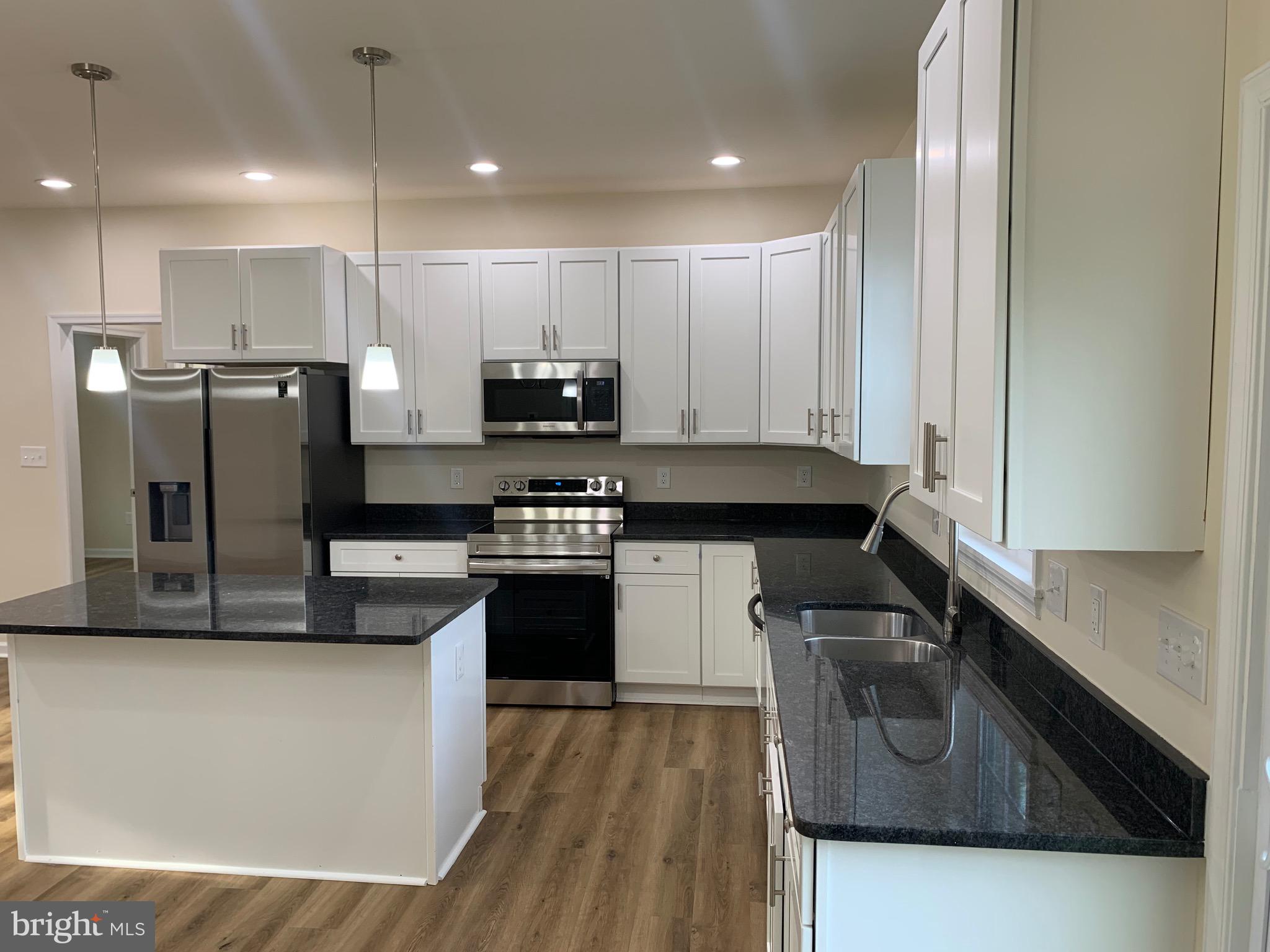 PLACID BAY - Residential