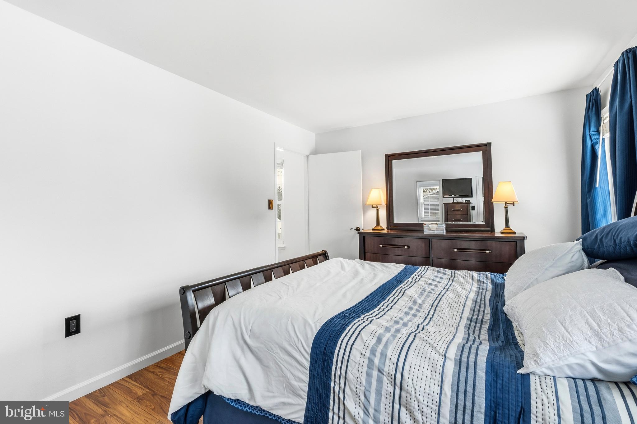 CHURCHILL TOWN SECTOR - Residential