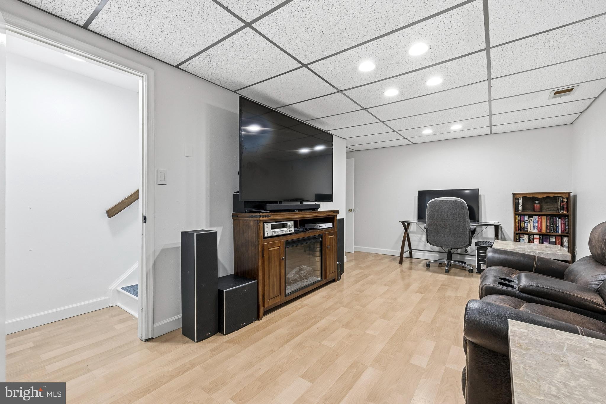 CHURCHILL TOWN SECTOR - Residential