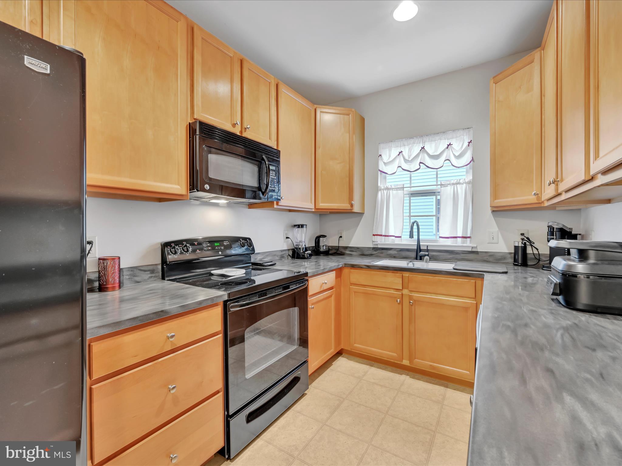 PERKIOMEN PL - Residential