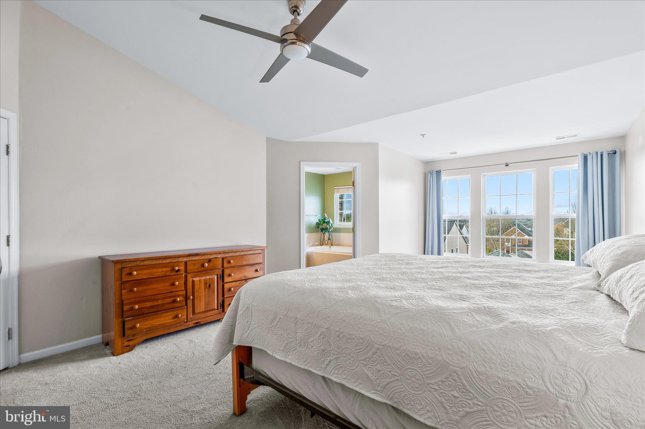 URBANA - Residential