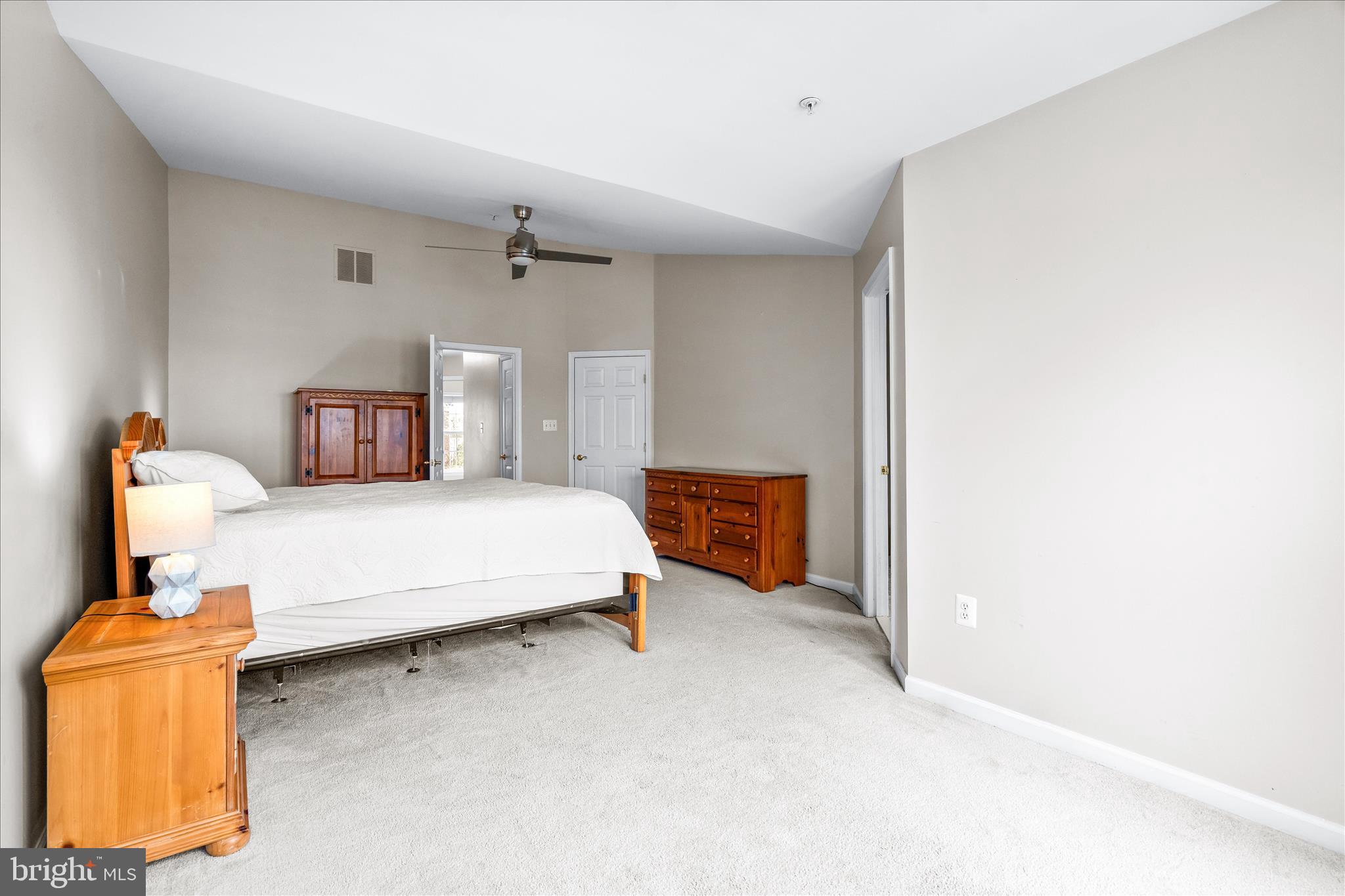 URBANA - Residential