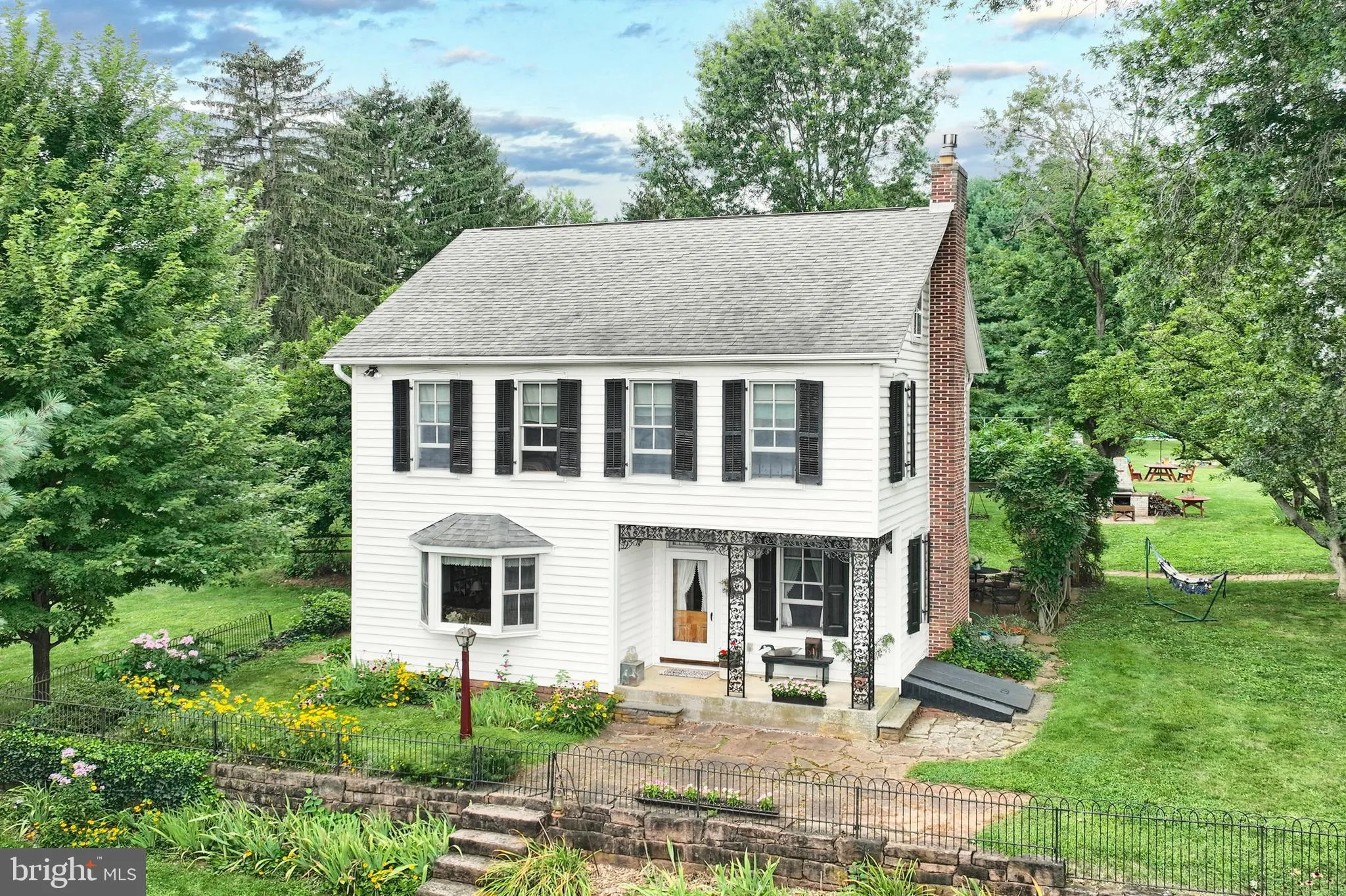 Manchester, Pennsylvania 17345, United States, 4 Bedrooms Bedrooms, ,2 BathroomsBathrooms,Residential,Active,184938