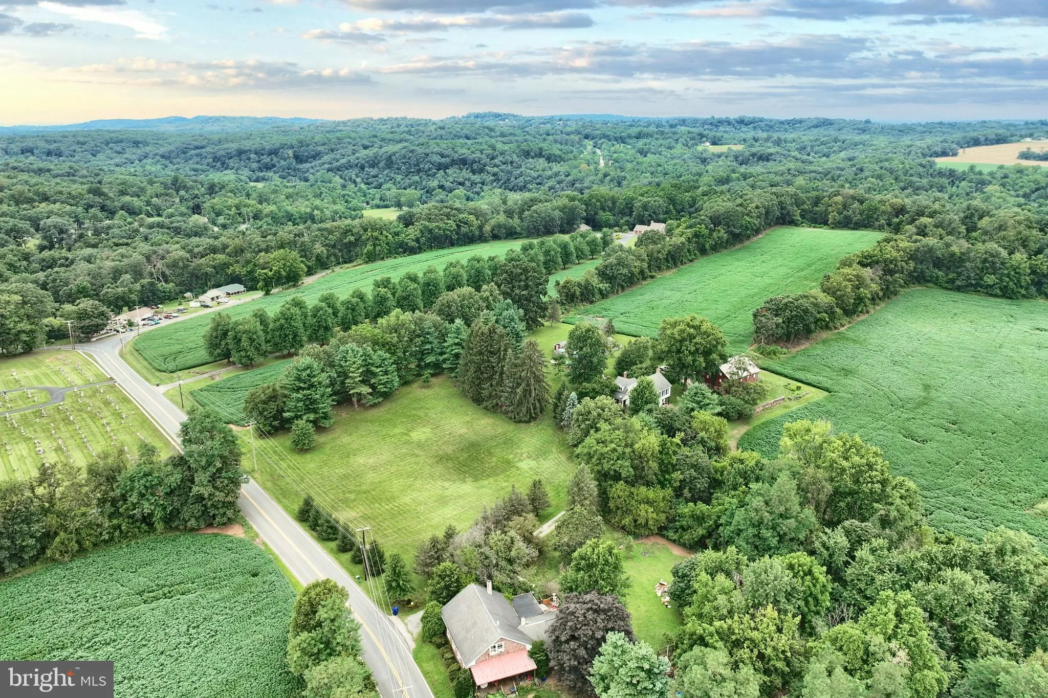 Manchester, Pennsylvania 17345, United States, 4 Bedrooms Bedrooms, ,2 BathroomsBathrooms,Residential,Active,184938