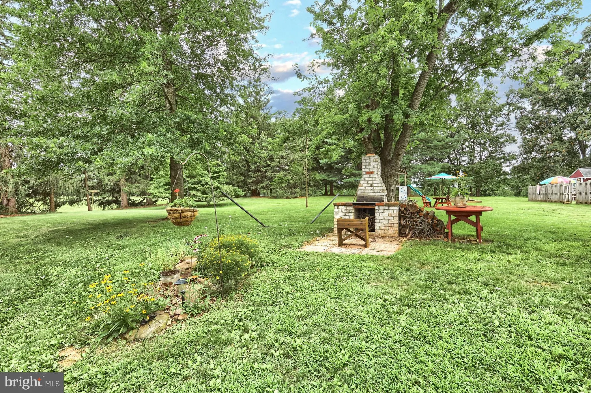 Manchester, Pennsylvania 17345, United States, 4 Bedrooms Bedrooms, ,2 BathroomsBathrooms,Residential,Active,184938