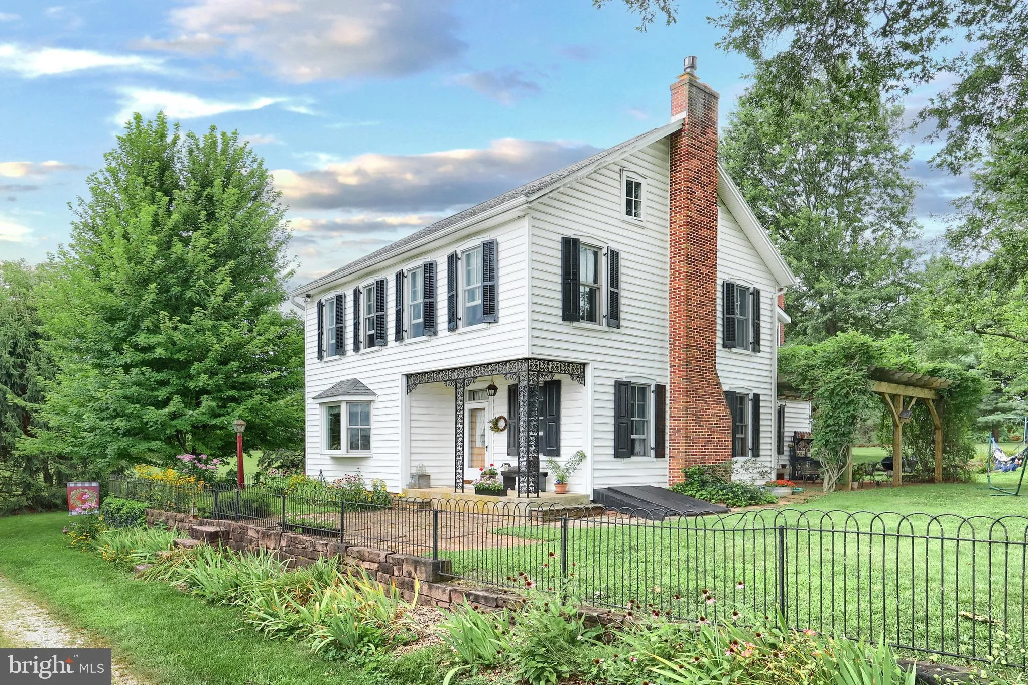 Manchester, Pennsylvania 17345, United States, 4 Bedrooms Bedrooms, ,2 BathroomsBathrooms,Residential,Active,184938