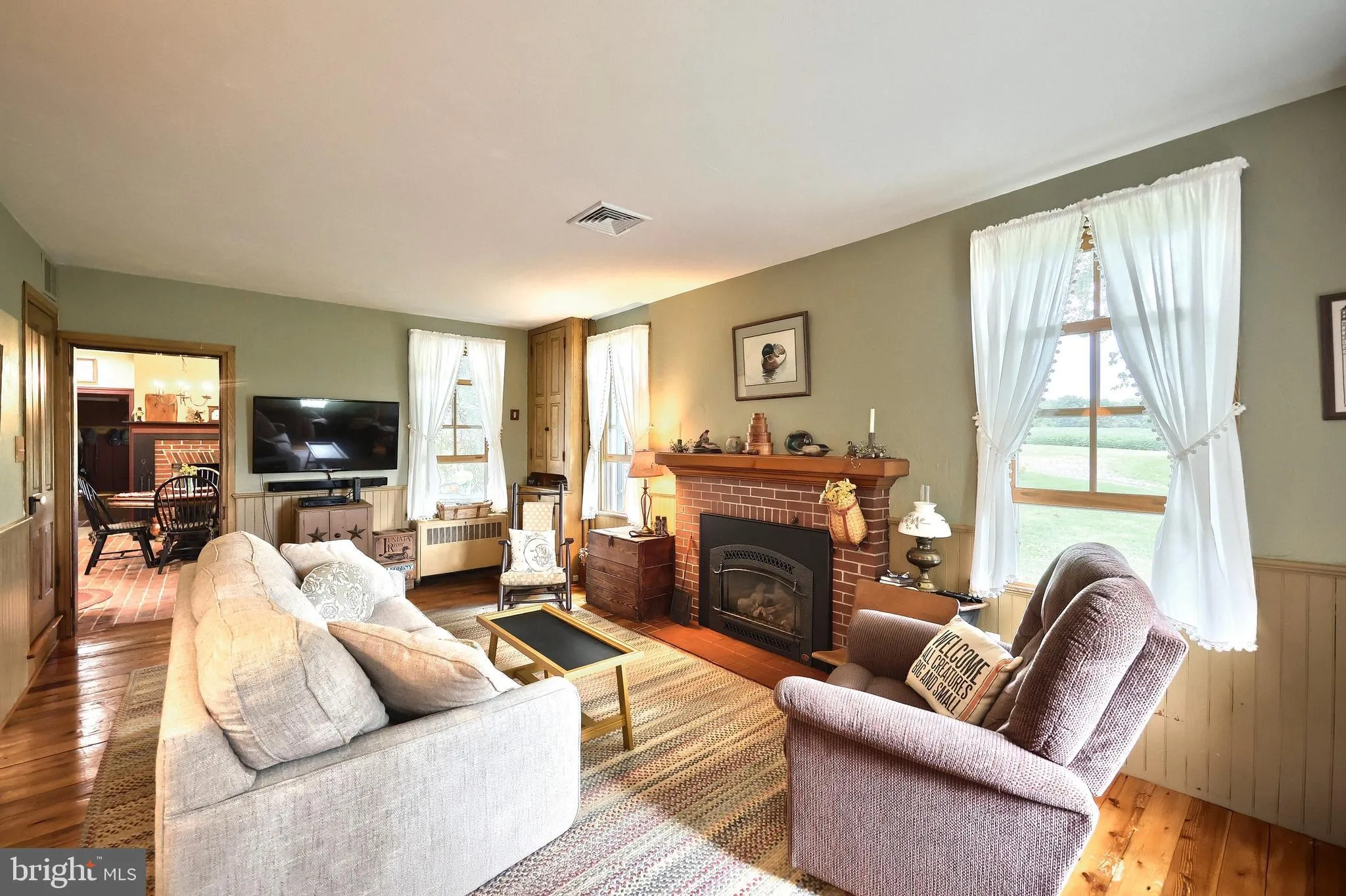 Manchester, Pennsylvania 17345, United States, 4 Bedrooms Bedrooms, ,2 BathroomsBathrooms,Residential,Active,184938