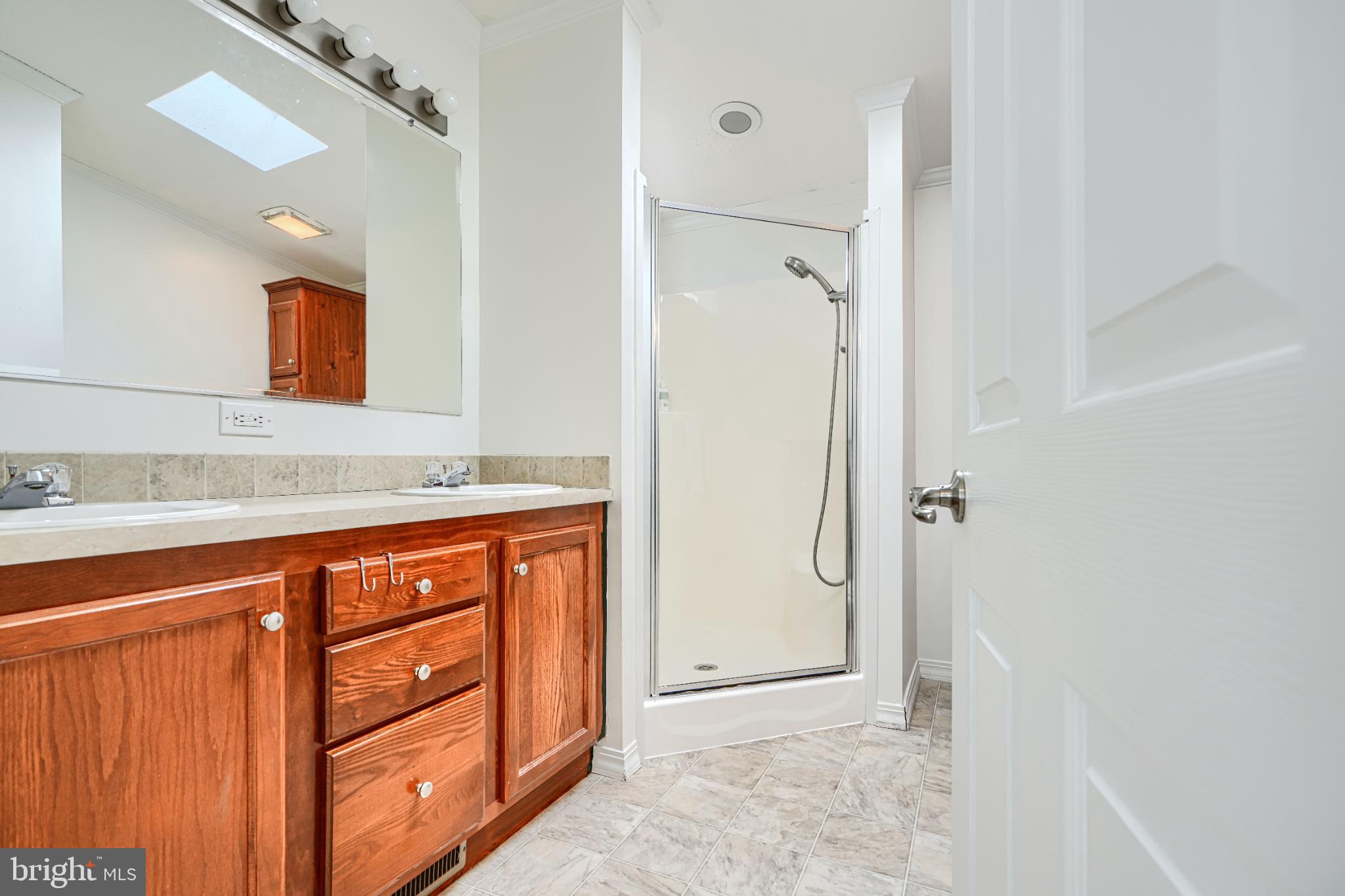 WILLIAMS ESTATES - Residential