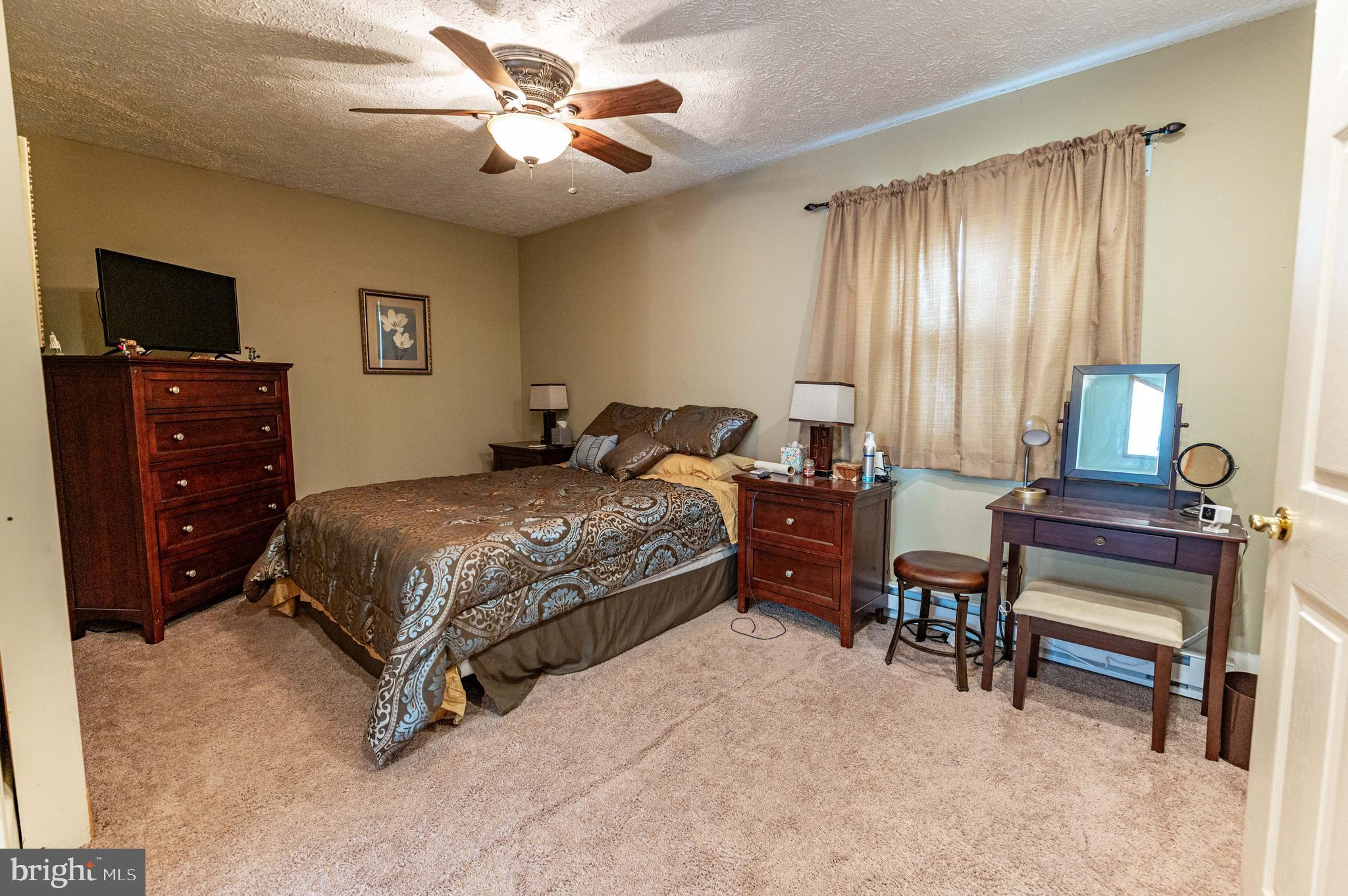 POCONO COUNTRY PLACE - Residential
