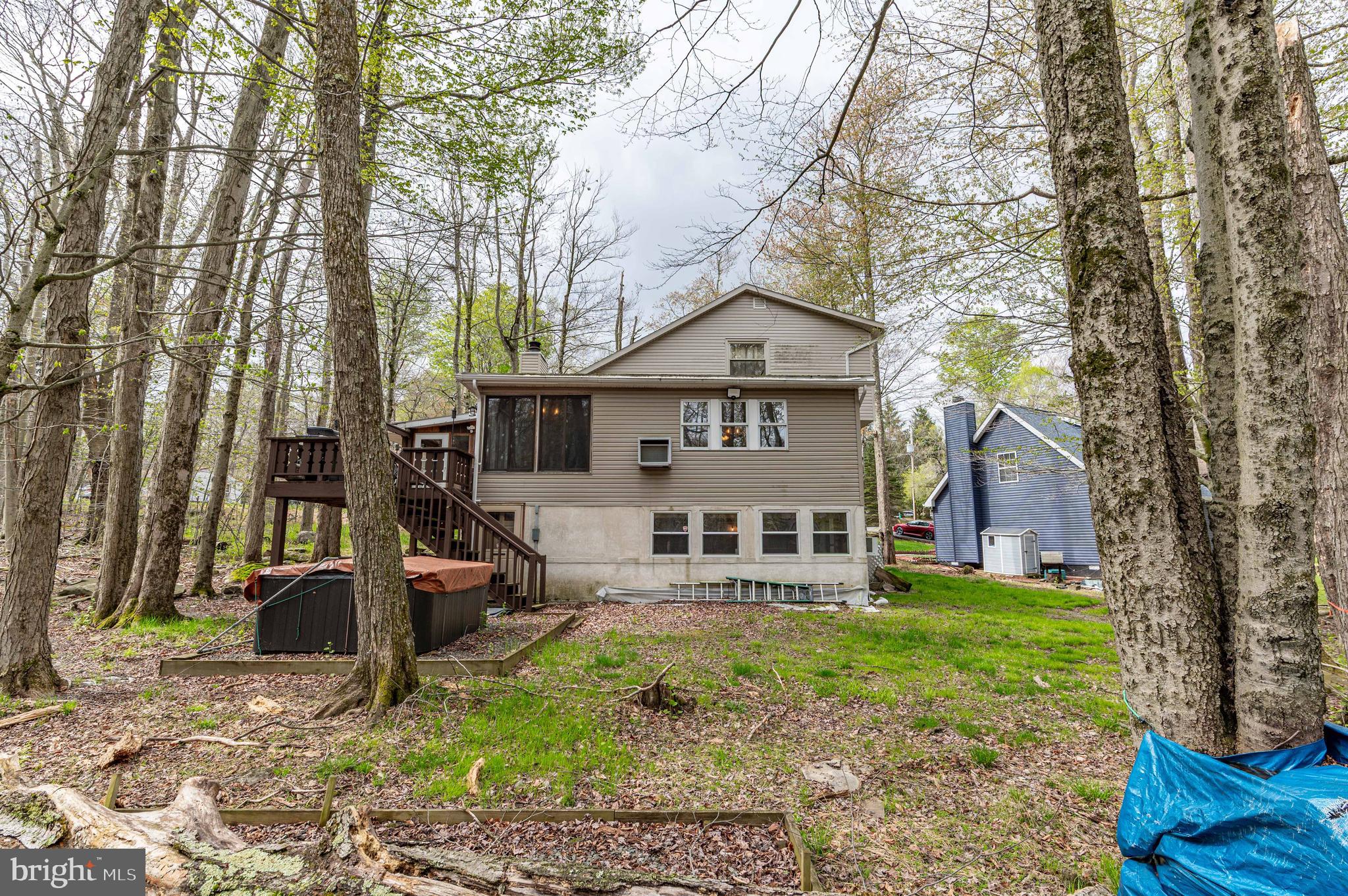 POCONO COUNTRY PLACE - Residential