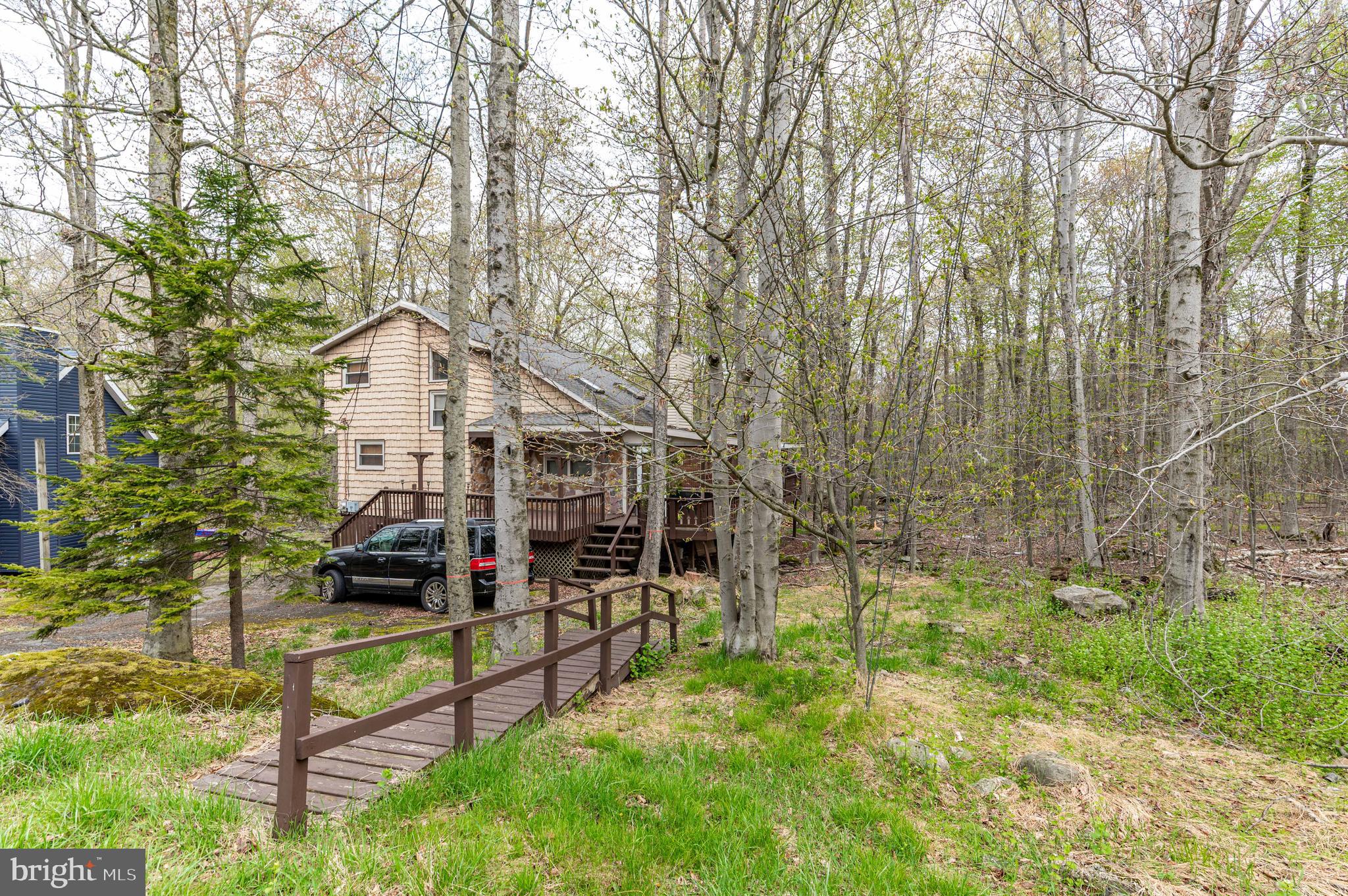 POCONO COUNTRY PLACE - Residential