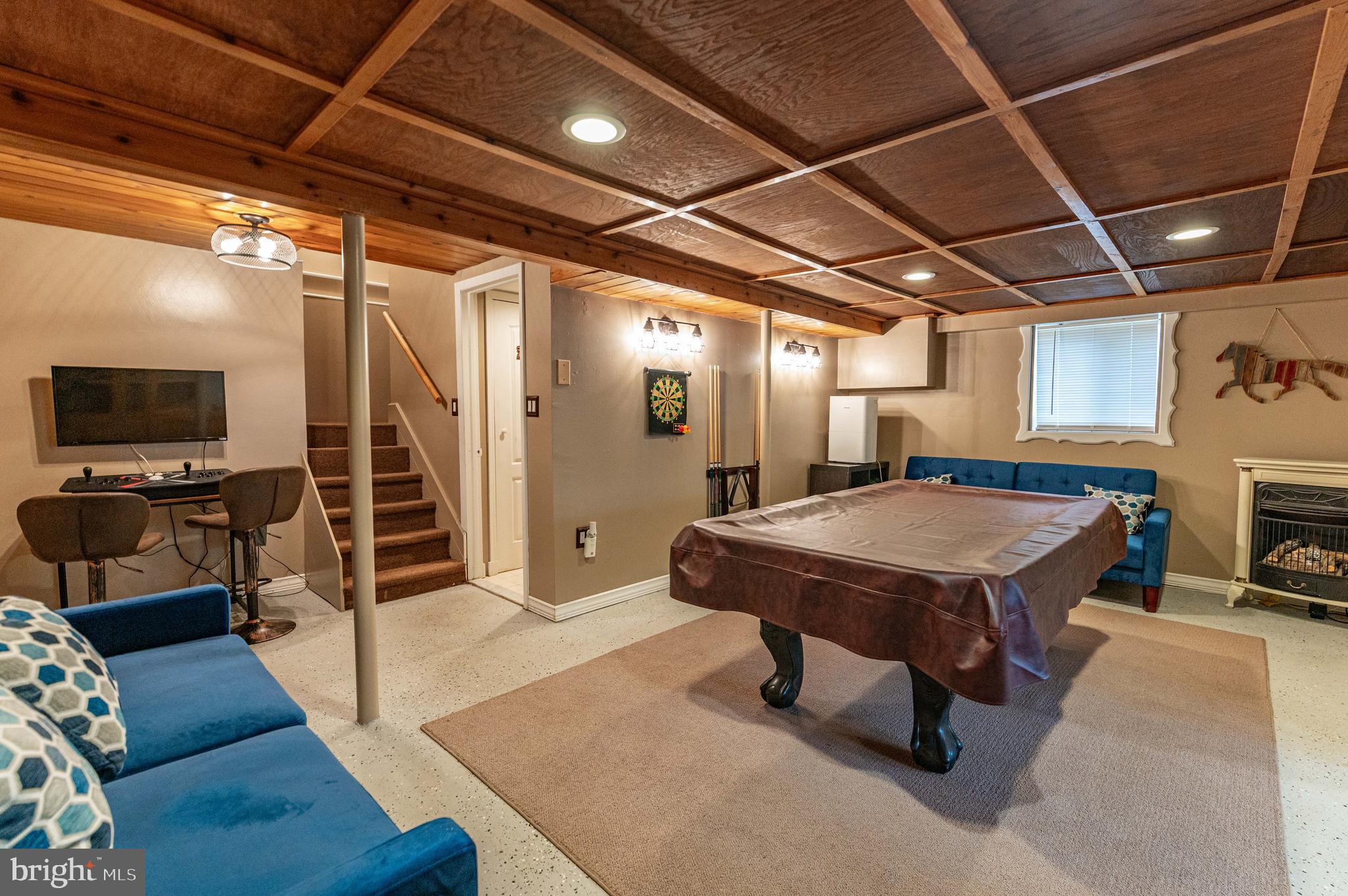 POCONO COUNTRY PLACE - Residential