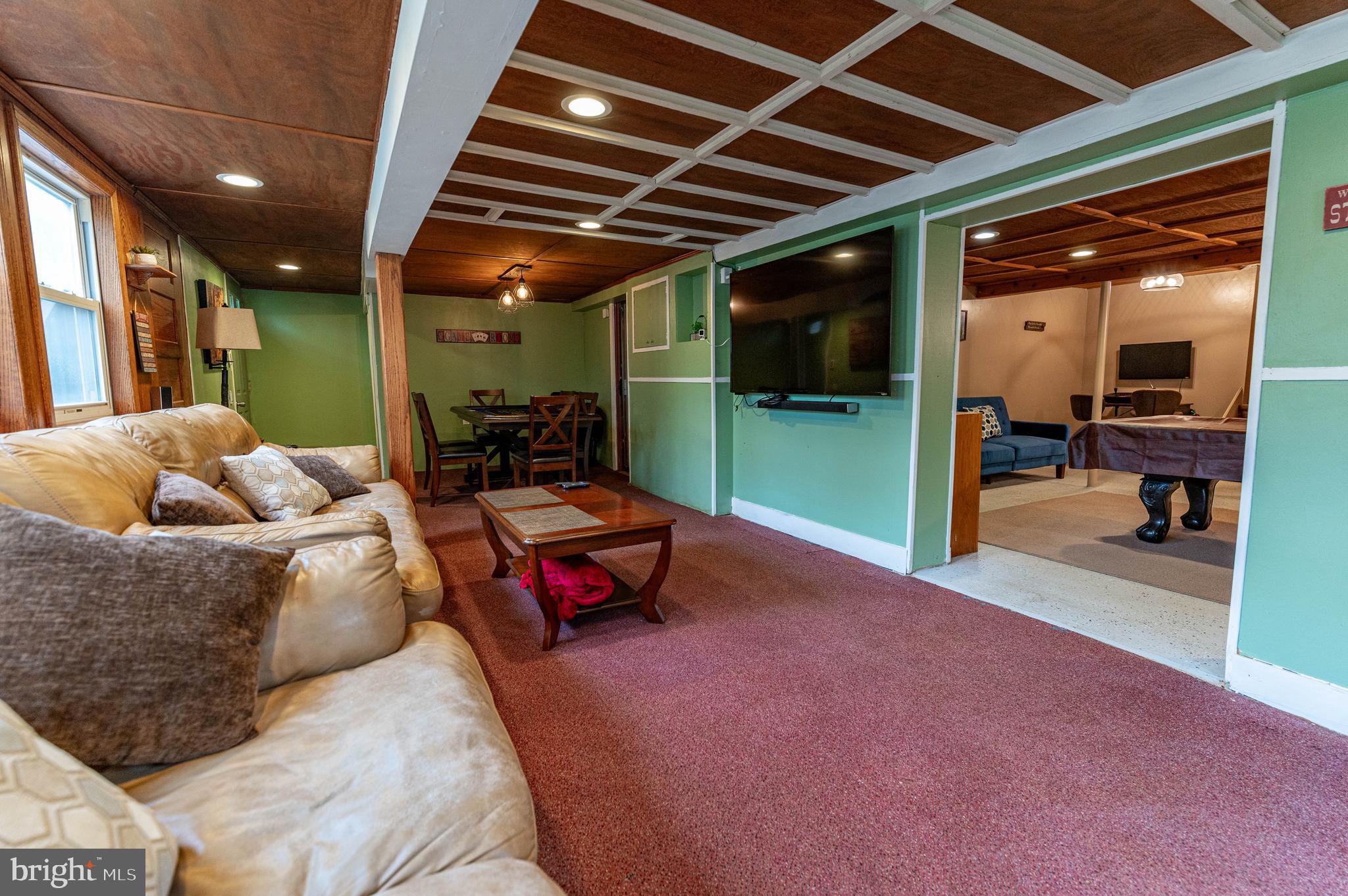 POCONO COUNTRY PLACE - Residential