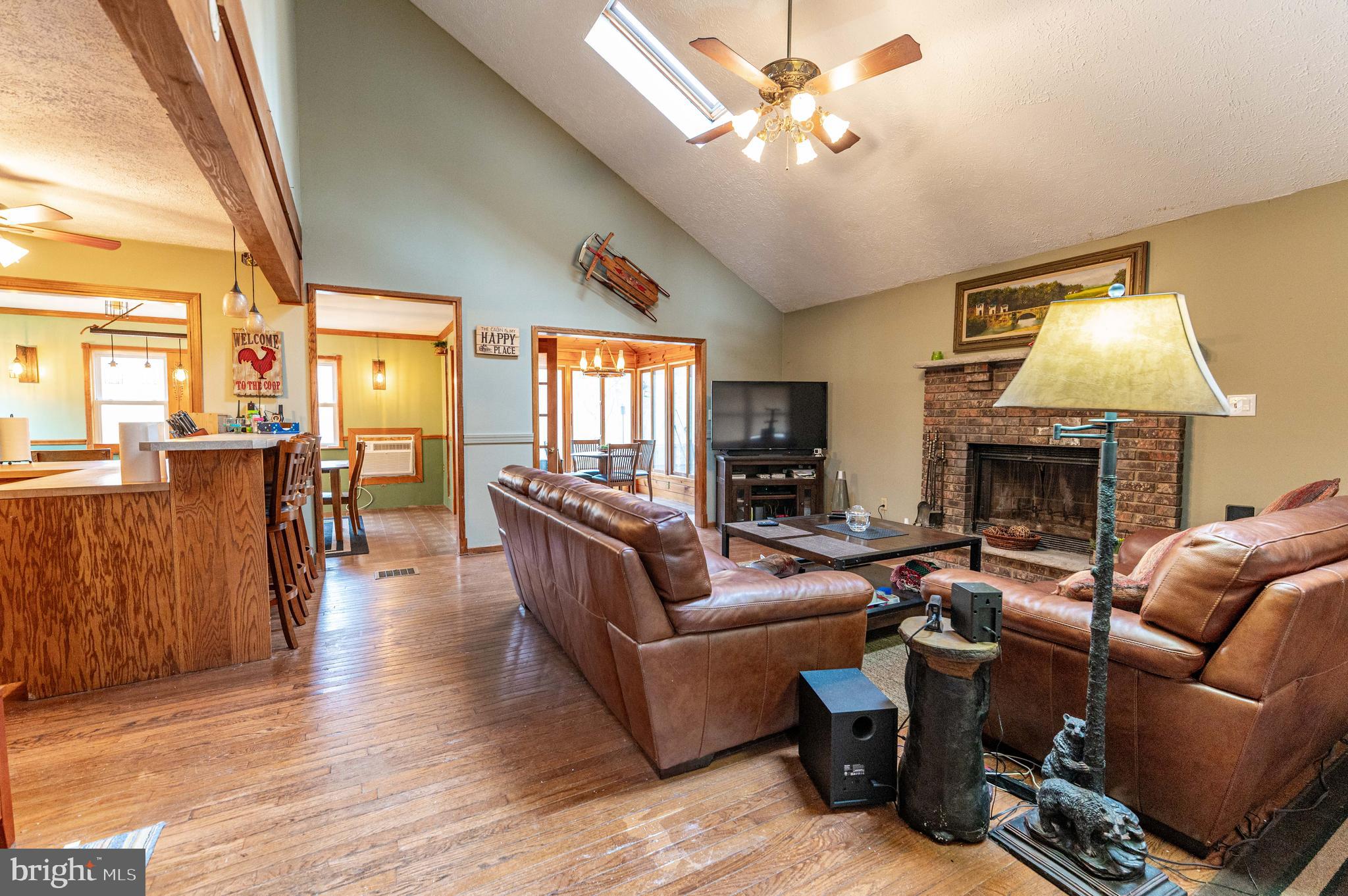 POCONO COUNTRY PLACE - Residential