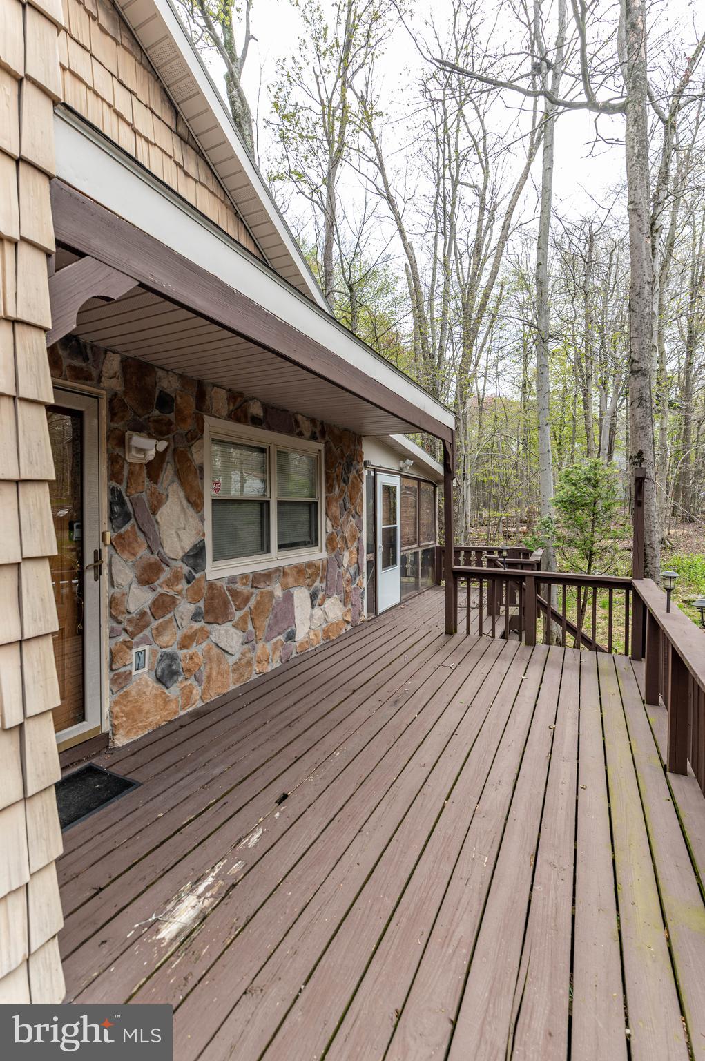 POCONO COUNTRY PLACE - Residential