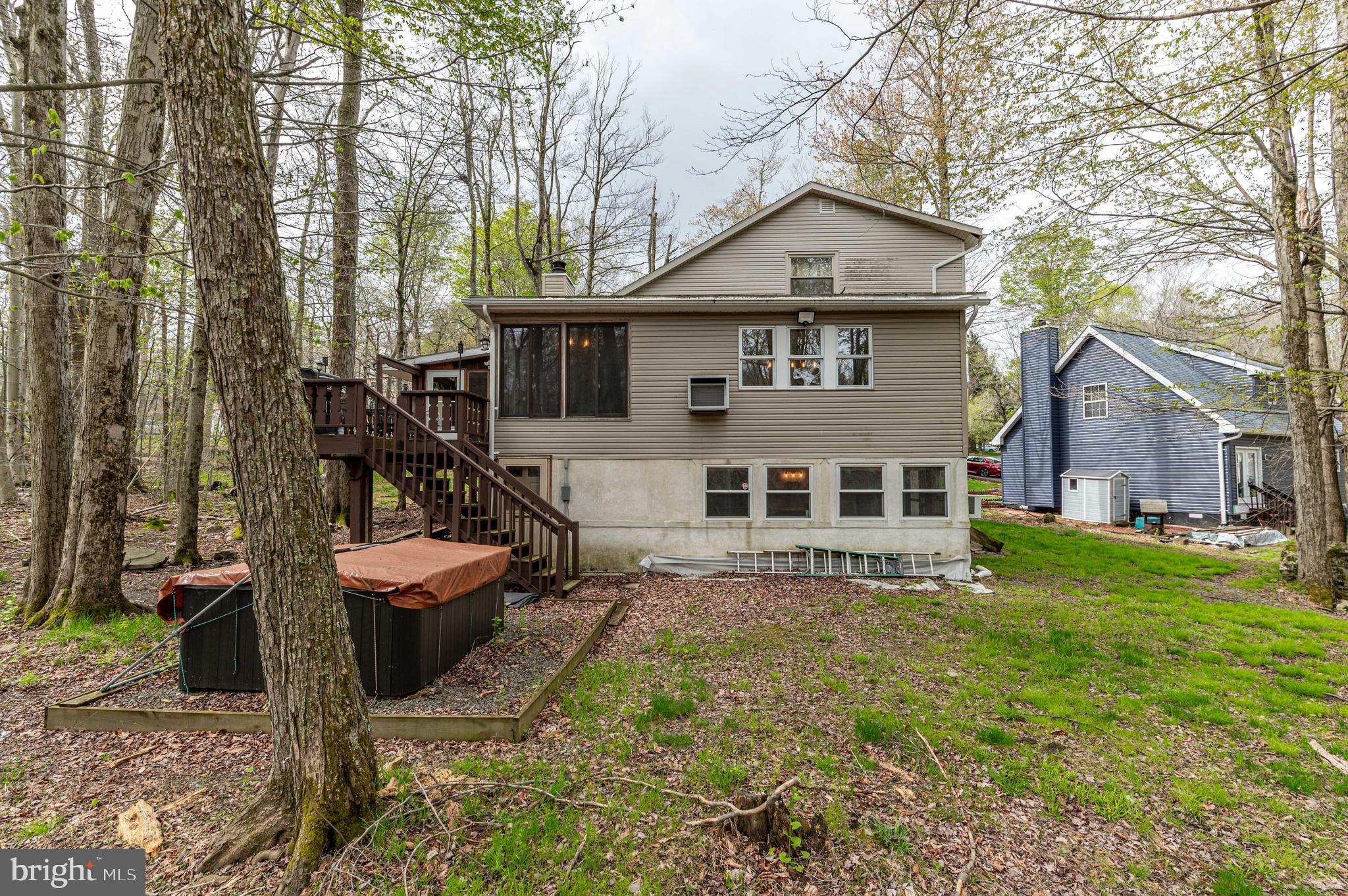 POCONO COUNTRY PLACE - Residential