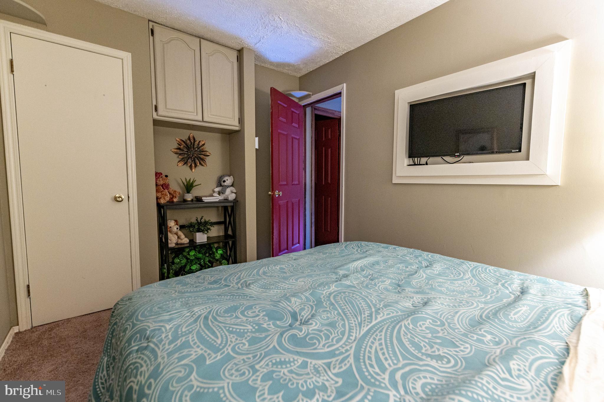 POCONO COUNTRY PLACE - Residential