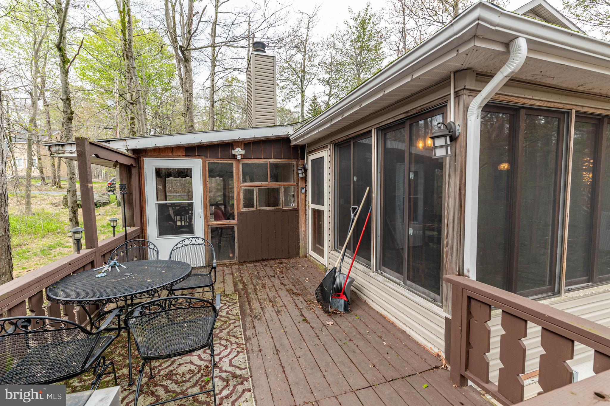 POCONO COUNTRY PLACE - Residential