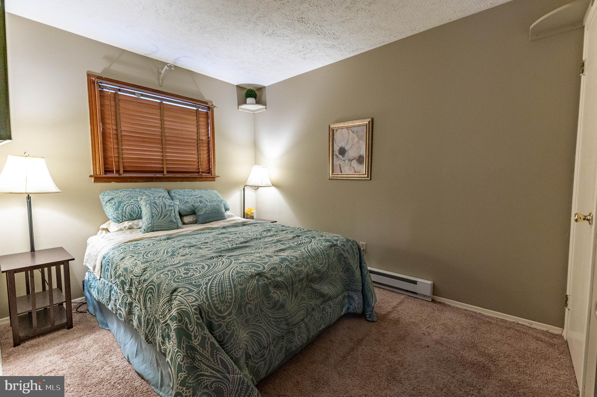 POCONO COUNTRY PLACE - Residential