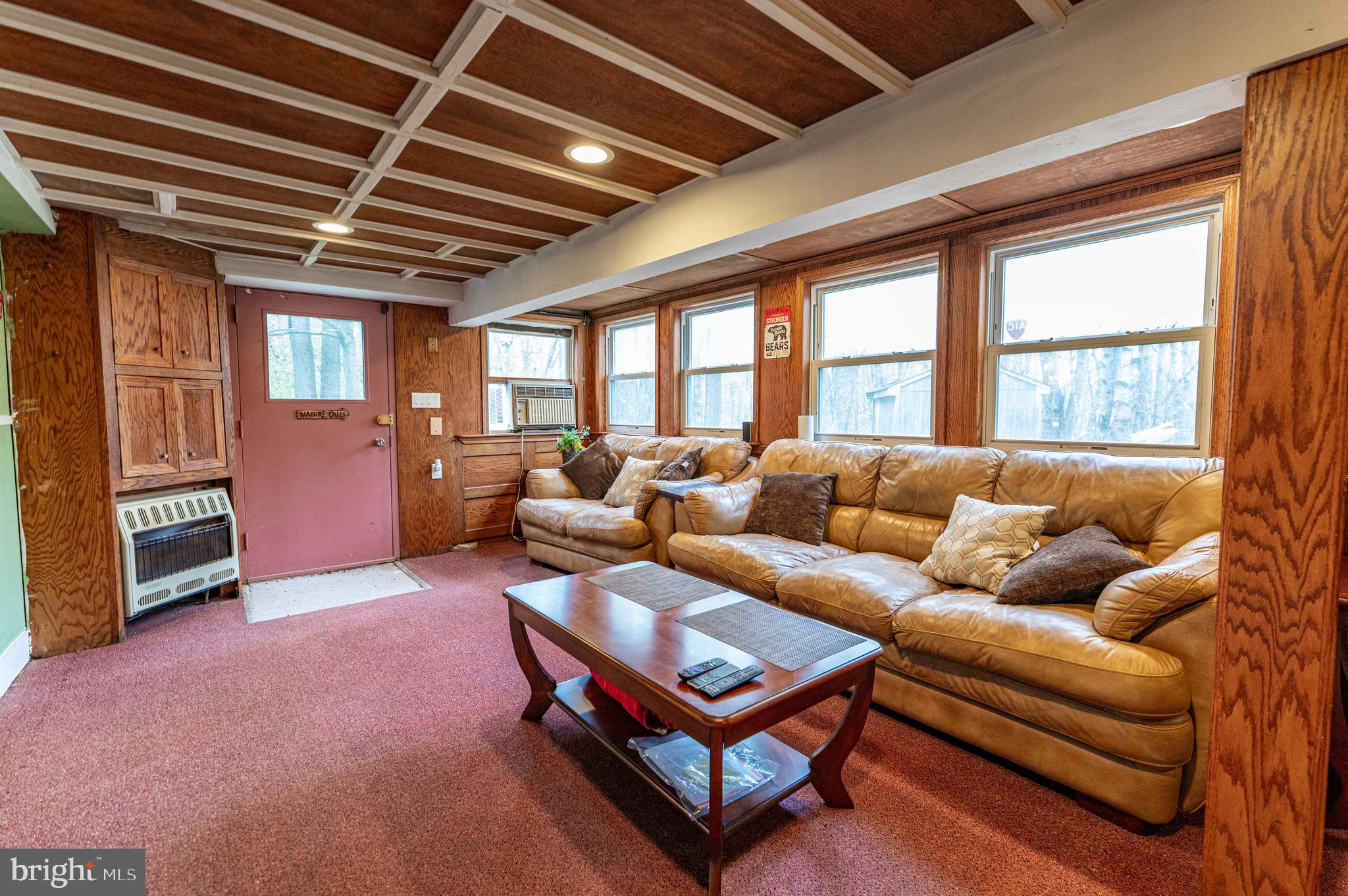 POCONO COUNTRY PLACE - Residential