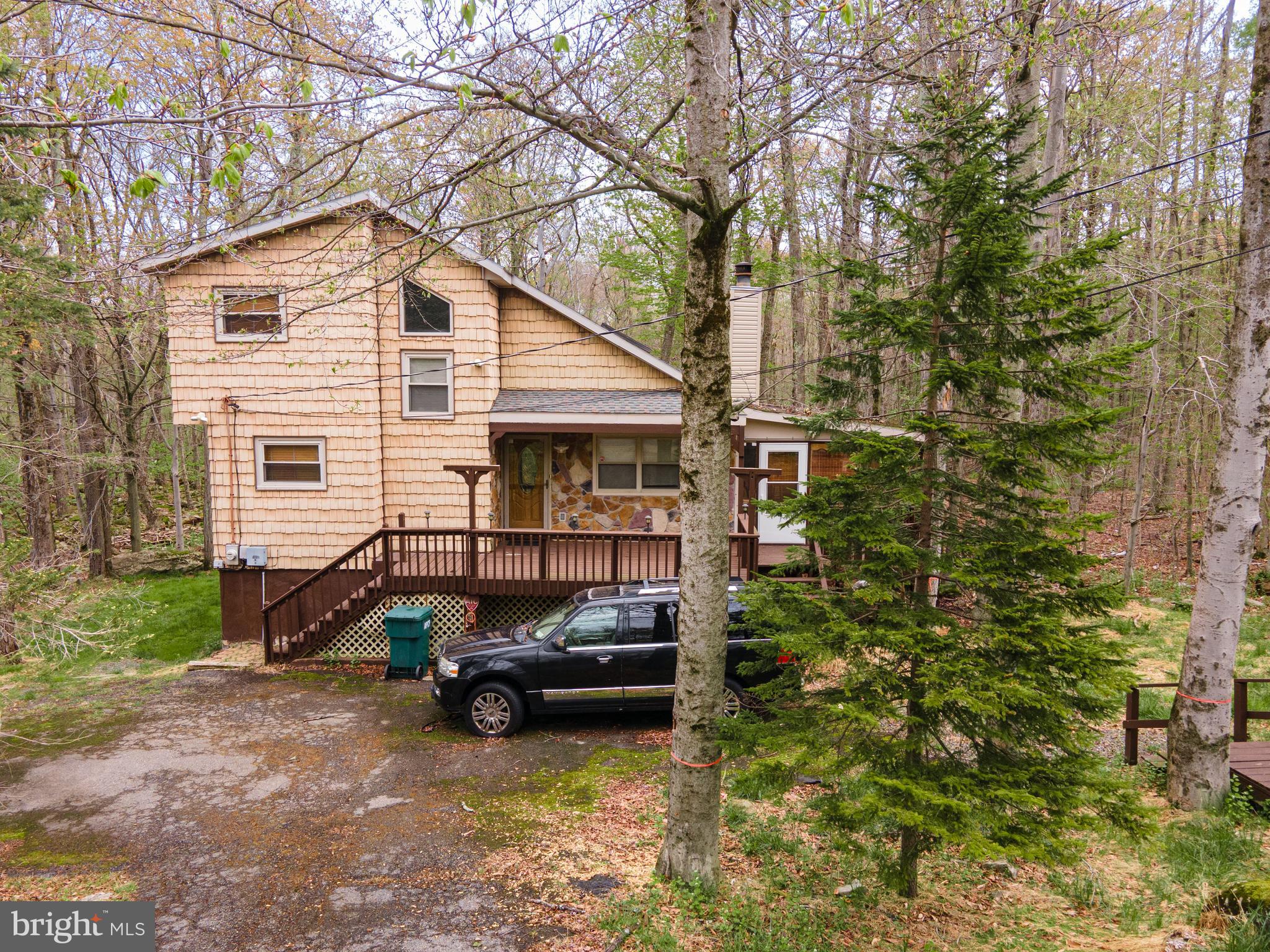 POCONO COUNTRY PLACE - Residential