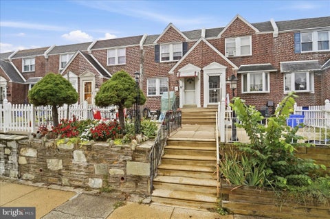 Townhouse For Sale - 3318 Lansing Street<br/> PHILADELPHIA, PA 19136