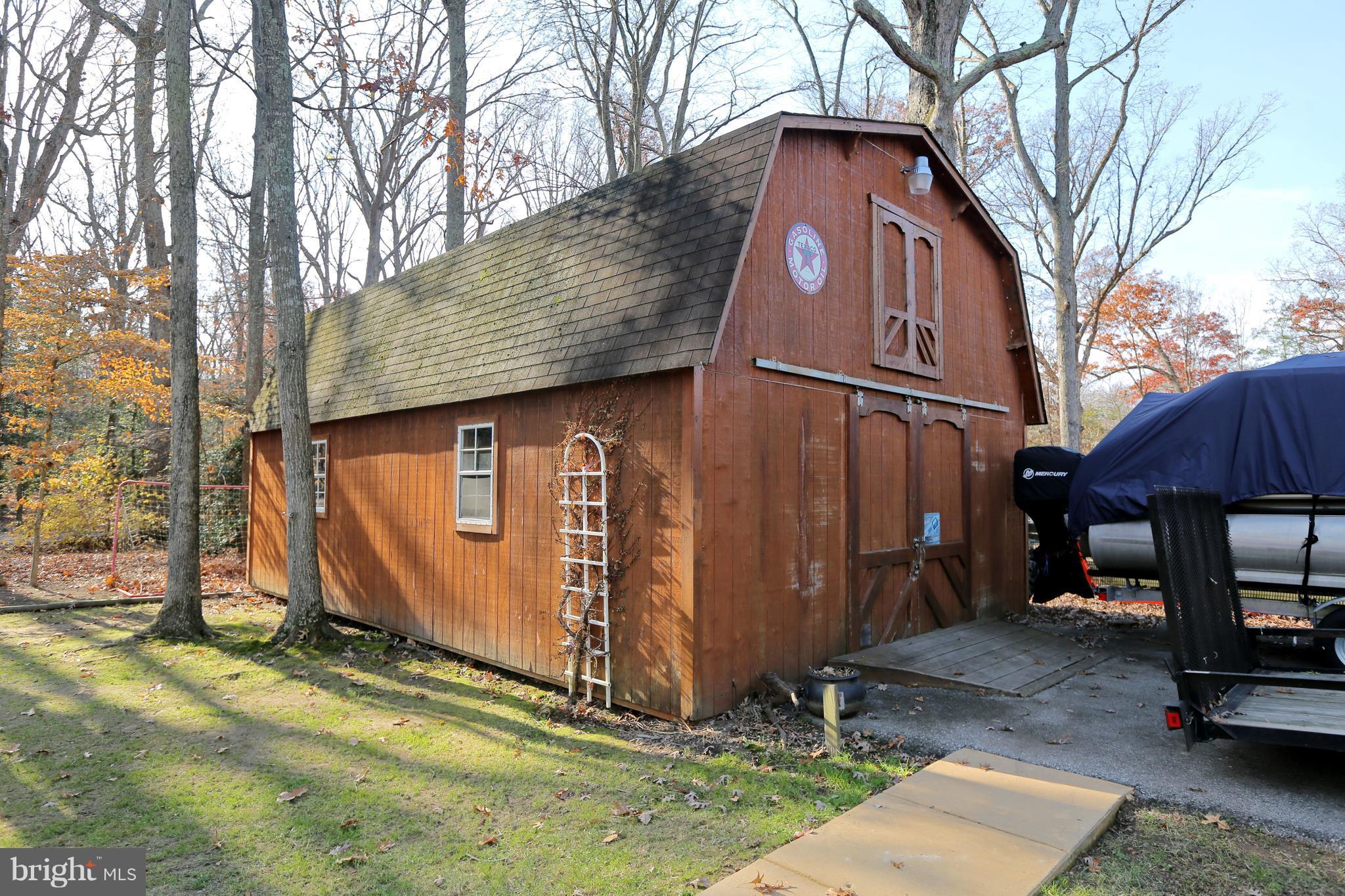 CLARKS RUN - Residential