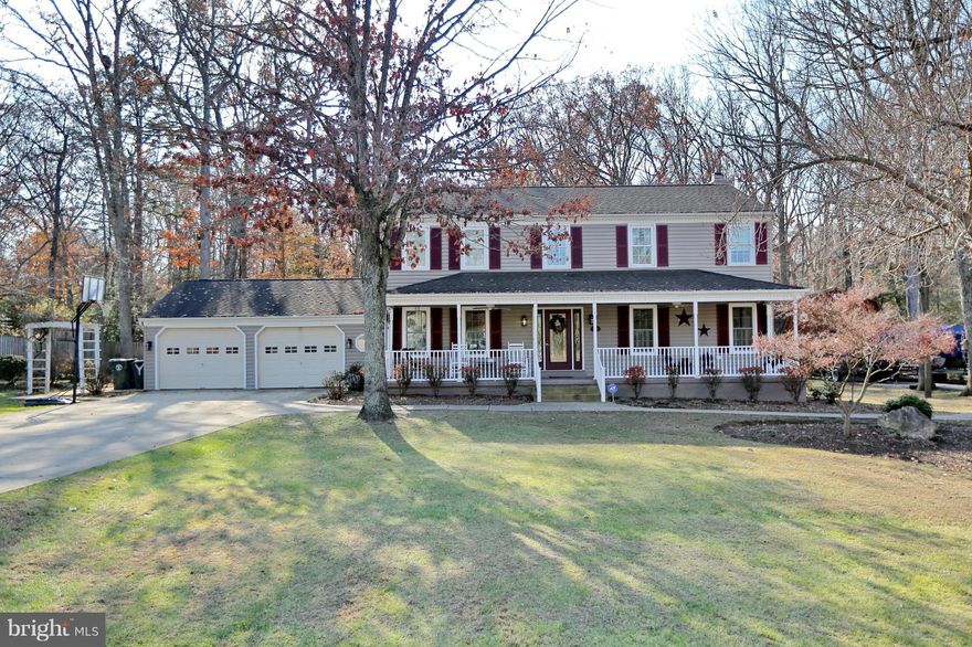 This beautiful colonial in sought after Clarks Run boasts a large gourmet kitchen with granite countertops and breakfast bar. Cozy family room with fireplace, wood floors and four spacious bedrooms.  Amazing backyard with patio perfect for entertaining. Large barn with electric and plenty of storage room has a separate driveway. This unique property is a must-see!!