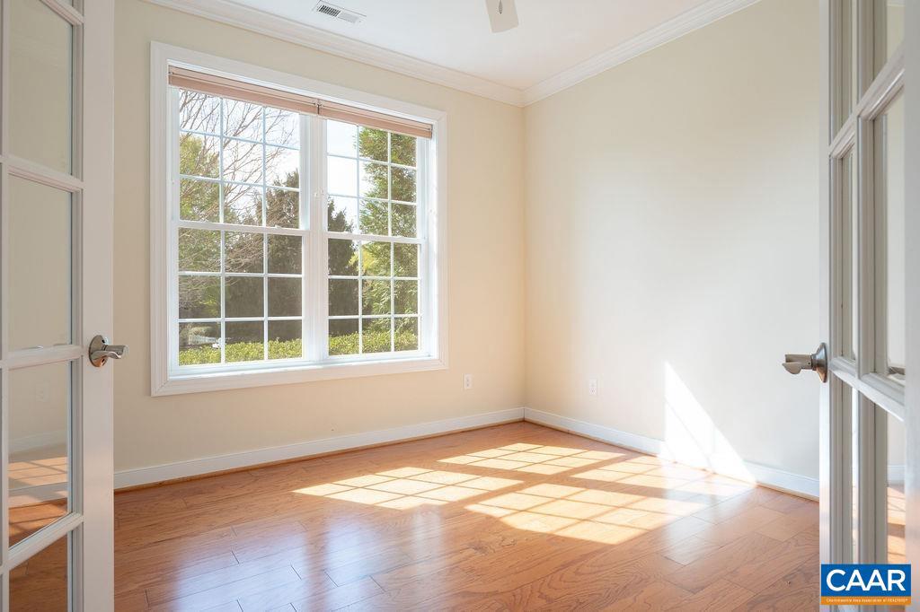 REDFIELDS - Residential