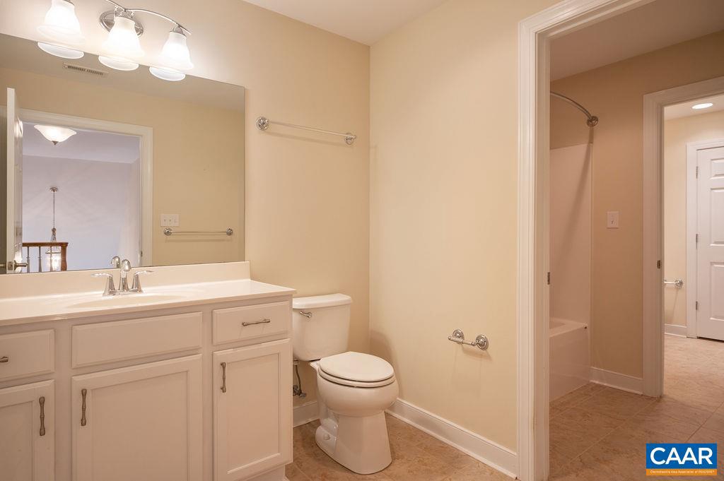 REDFIELDS - Residential