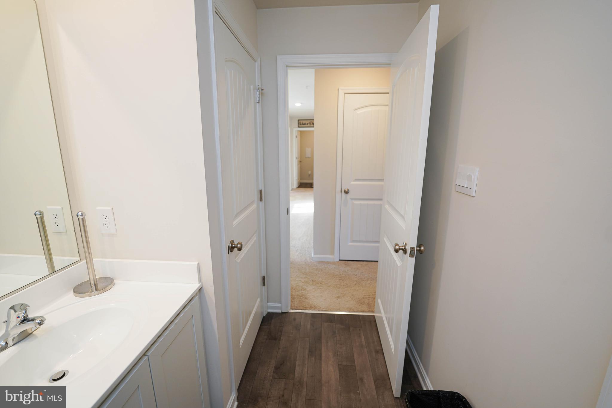 SASSAFRAS MEADOWS - Residential