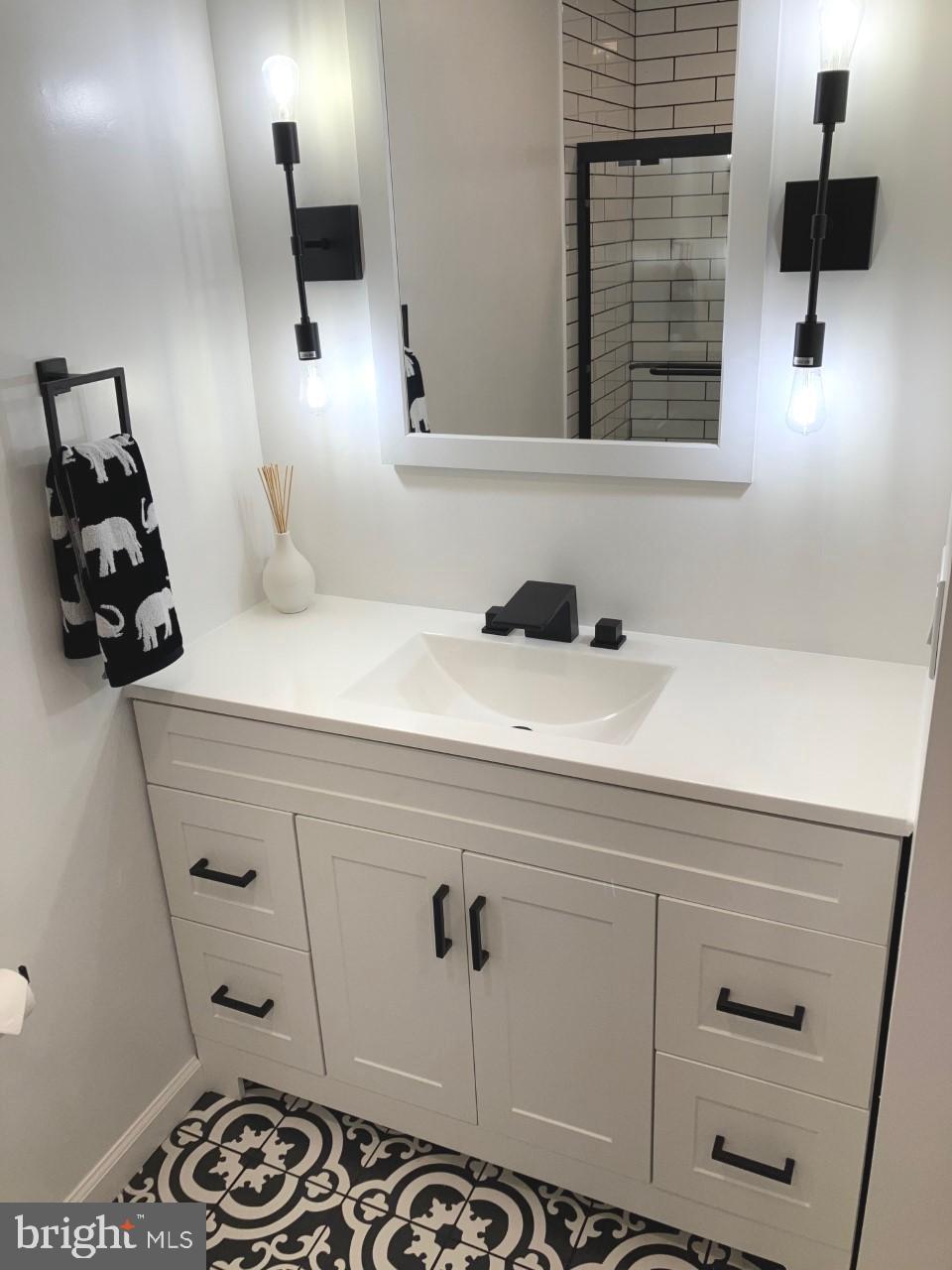 CARTERS COVE - Residential