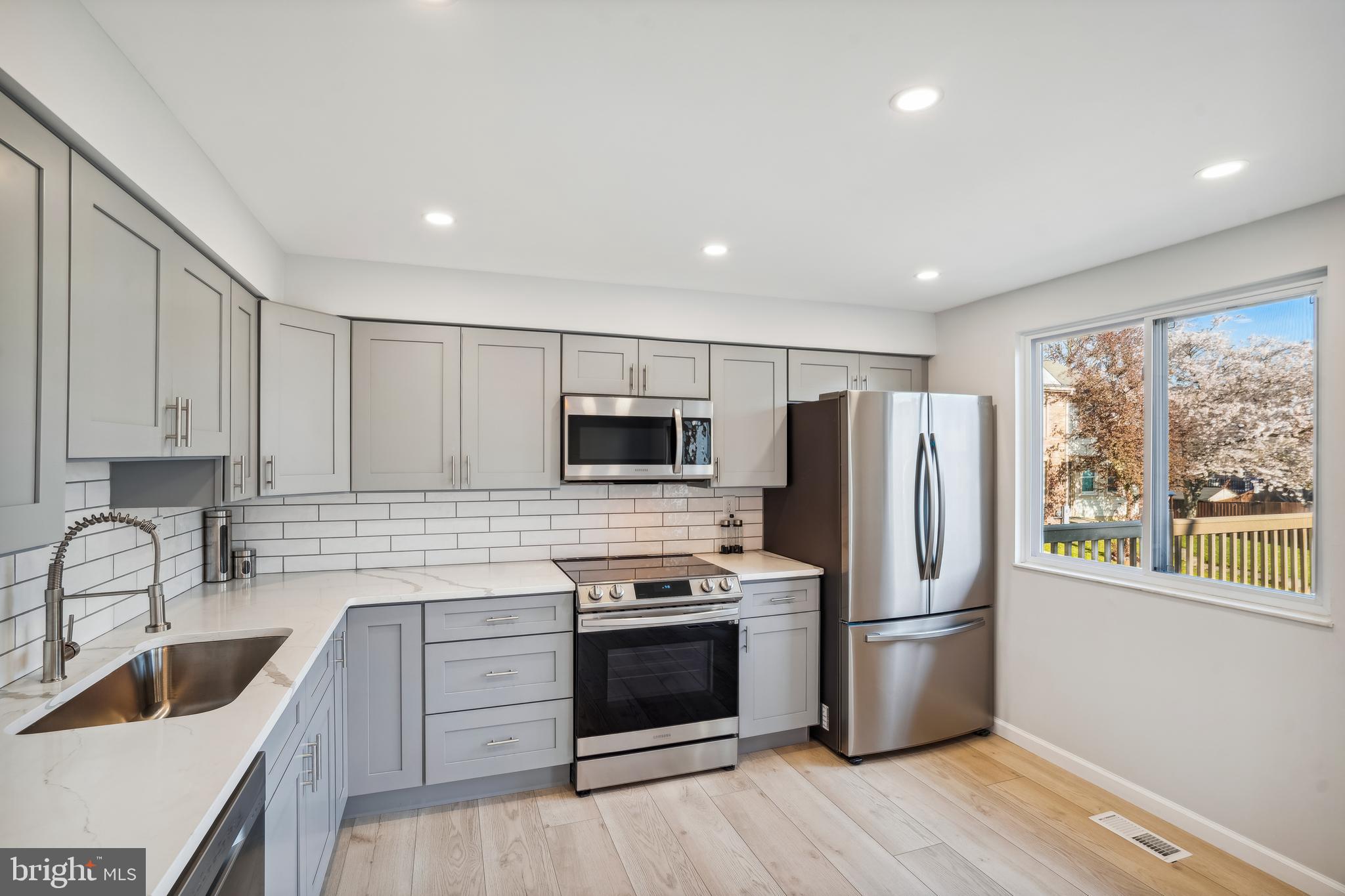 CARTERS COVE - Residential